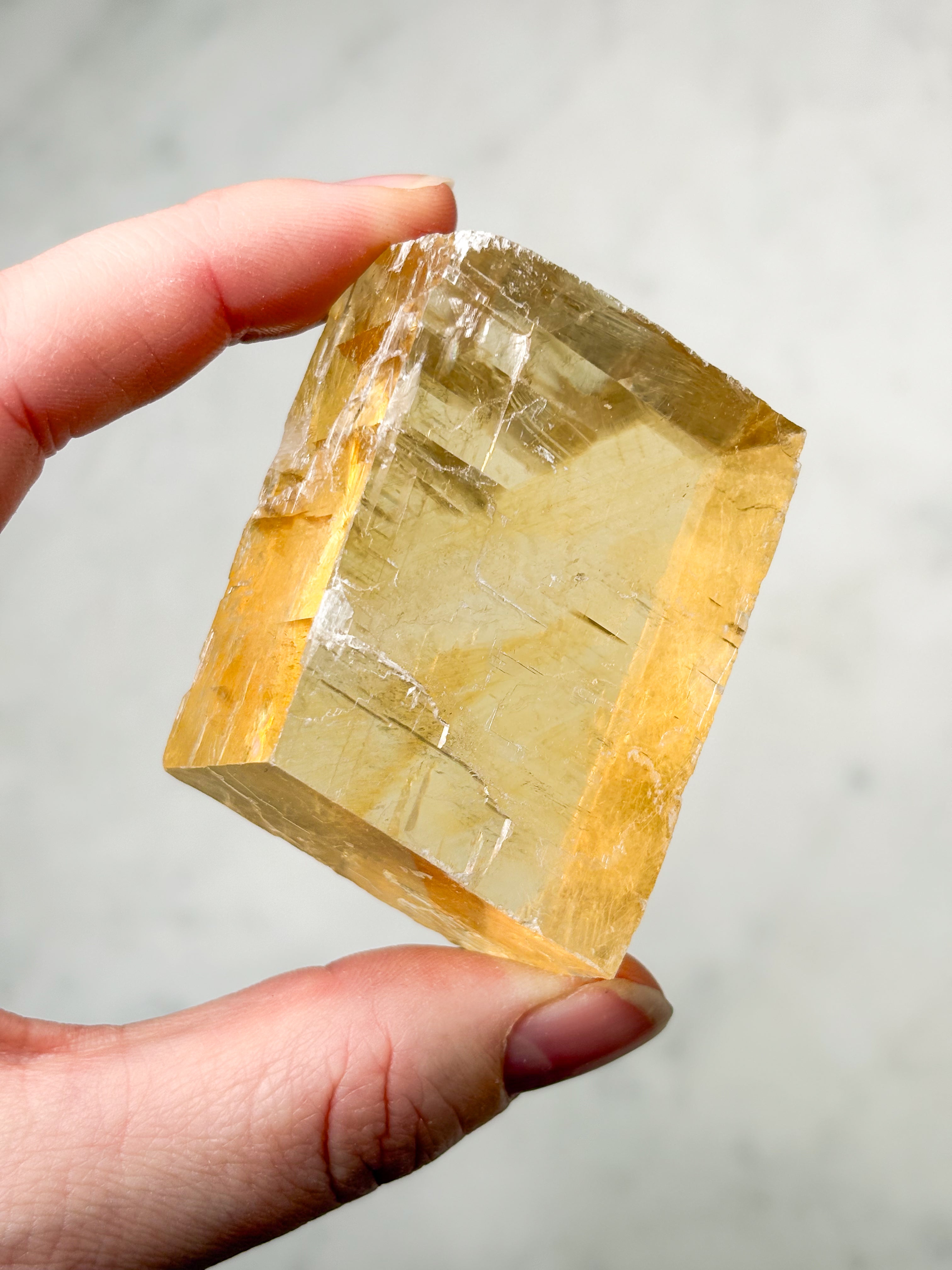 Optisk Honning Calcit Rå (Nr. 24)