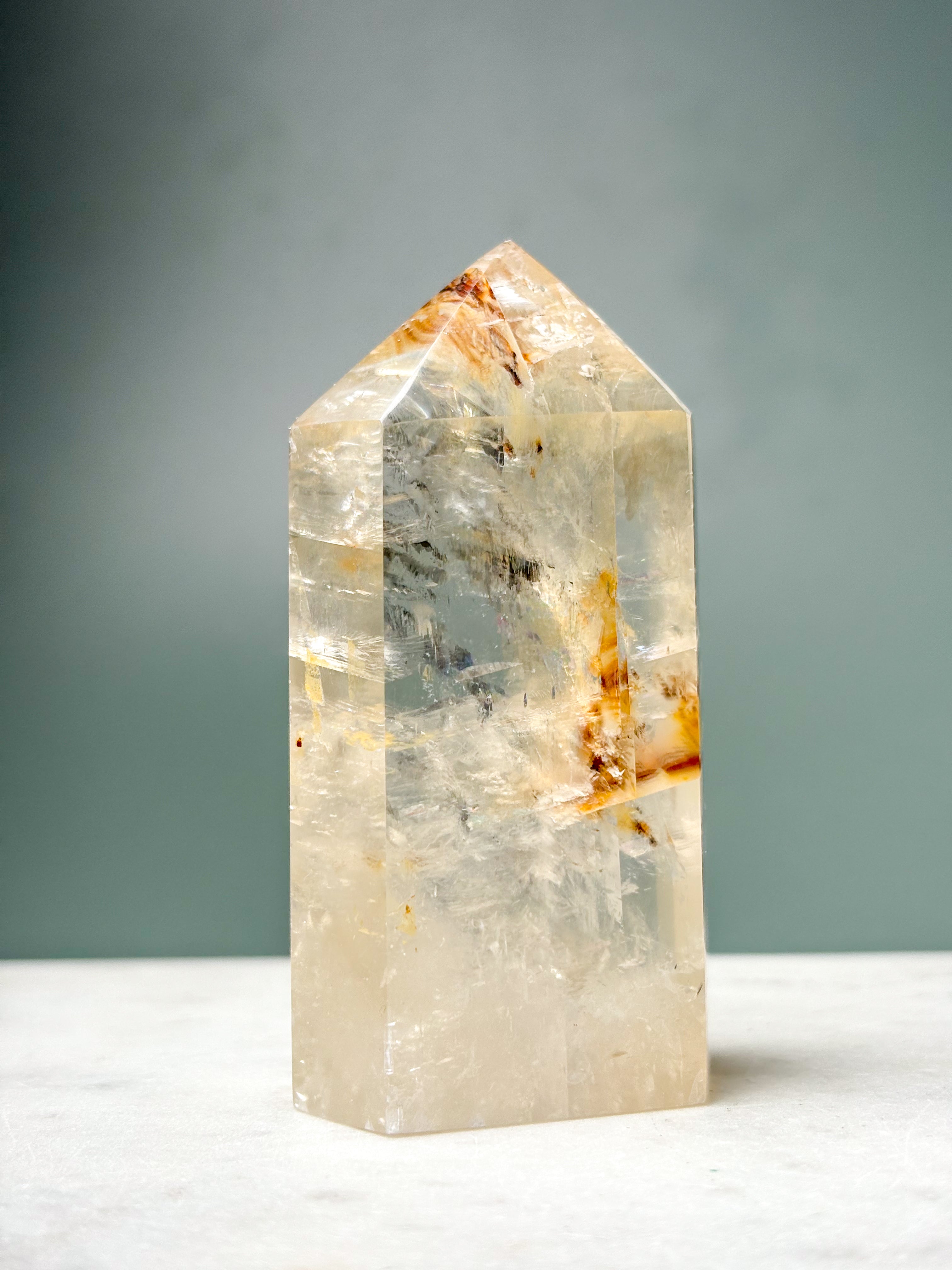 Optisk Honning Calcit Tårn (Nr. 18)