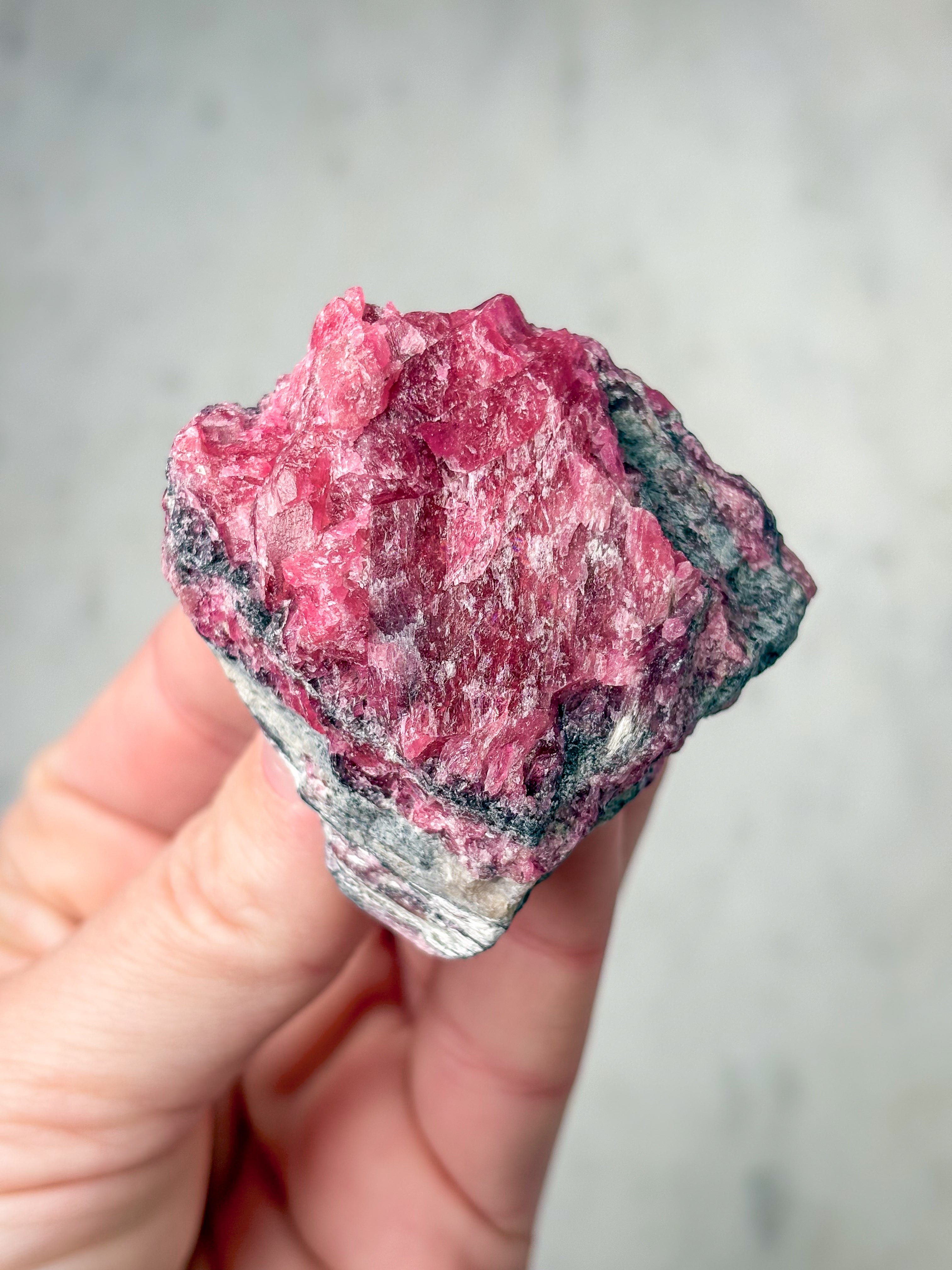 Gemmy Rhodonit (Nr. 7)