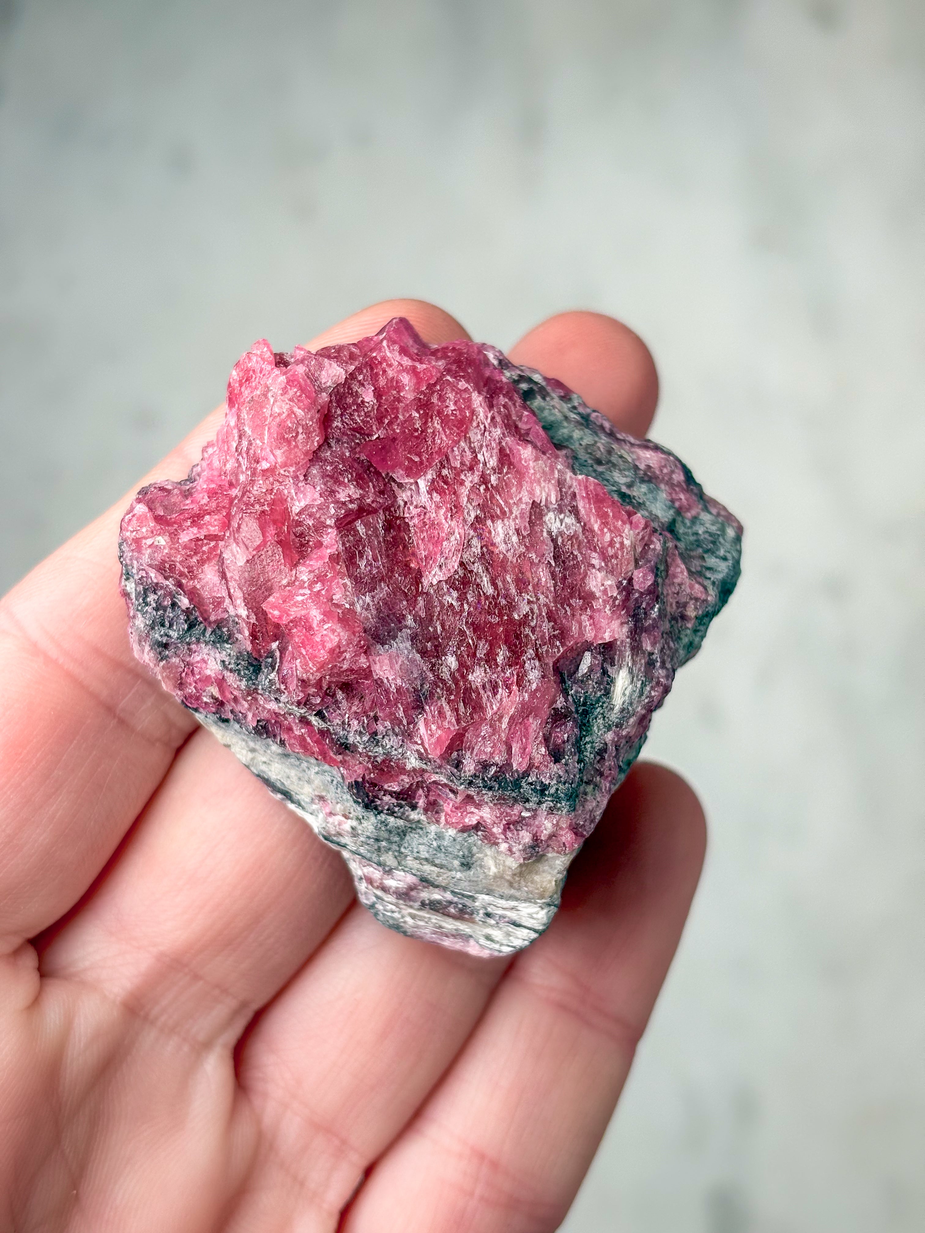 Gemmy Rhodonit (Nr. 7)