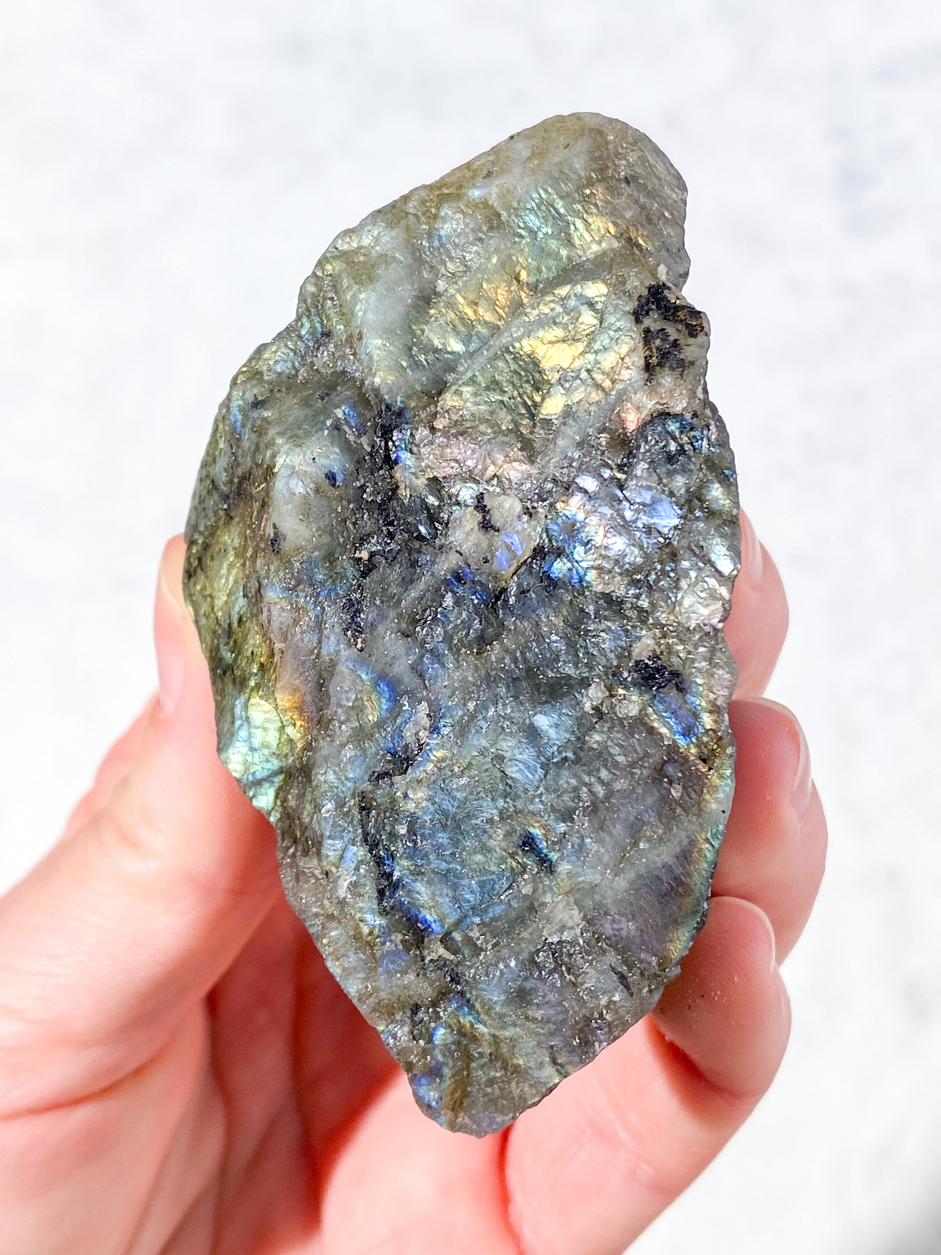 Labradorit Rå (Nr. 4)