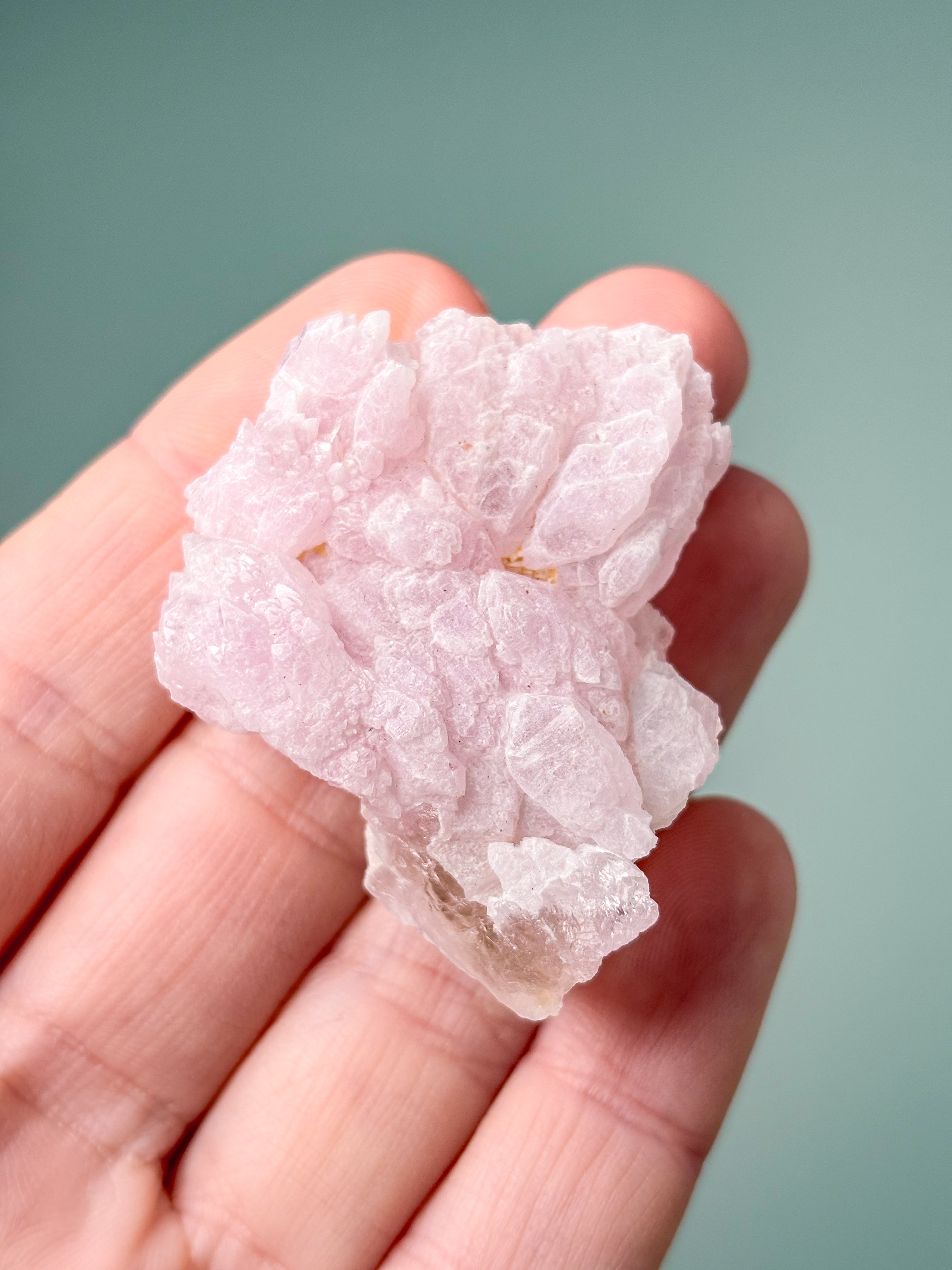 Krystalliseret Rosakvarts Eksklusiv Kvalitet (Nr. 3)