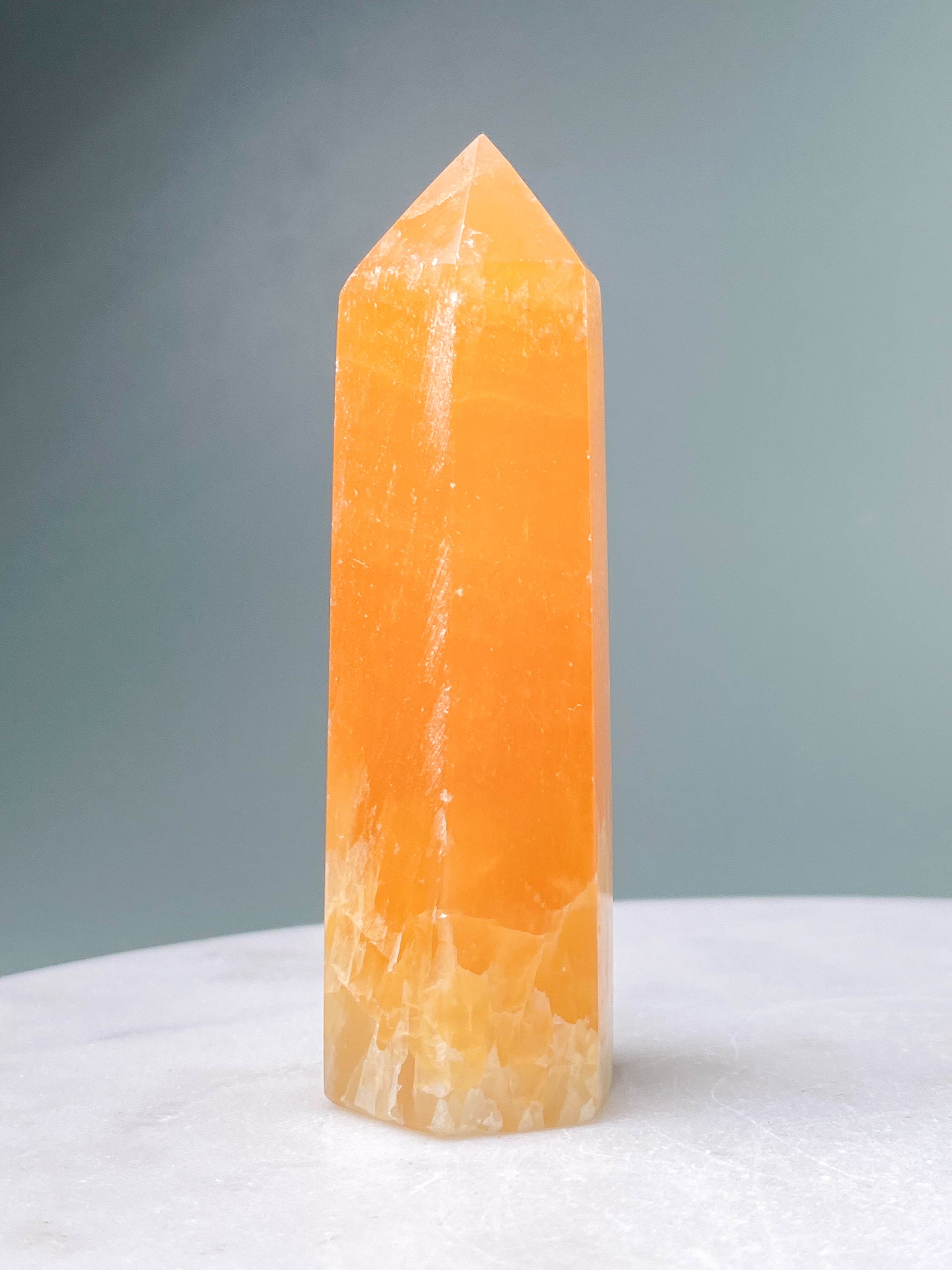 Orange Calcit Tårn (Nr. 5)