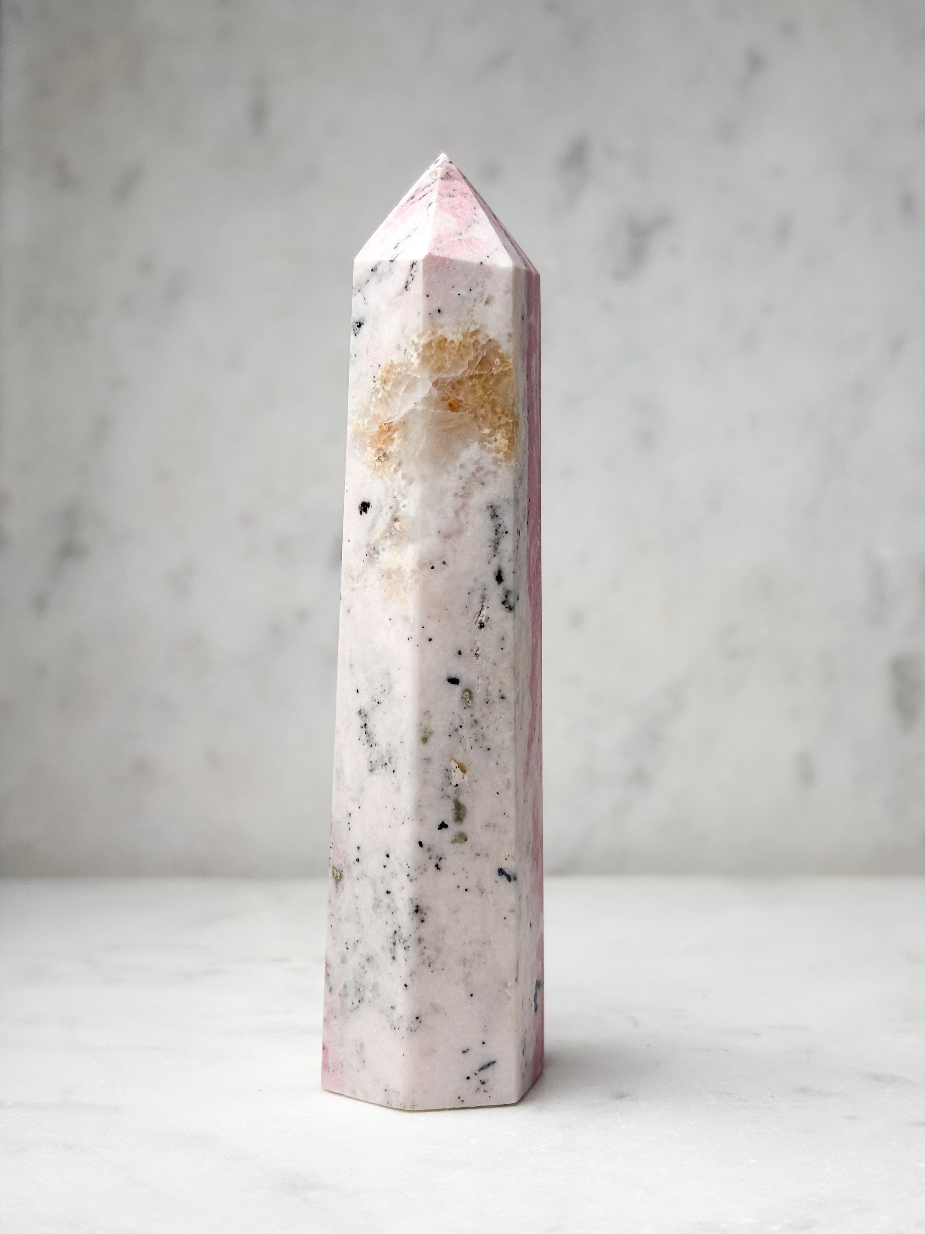 Rosa rodokrosit-tornet (nr 9)