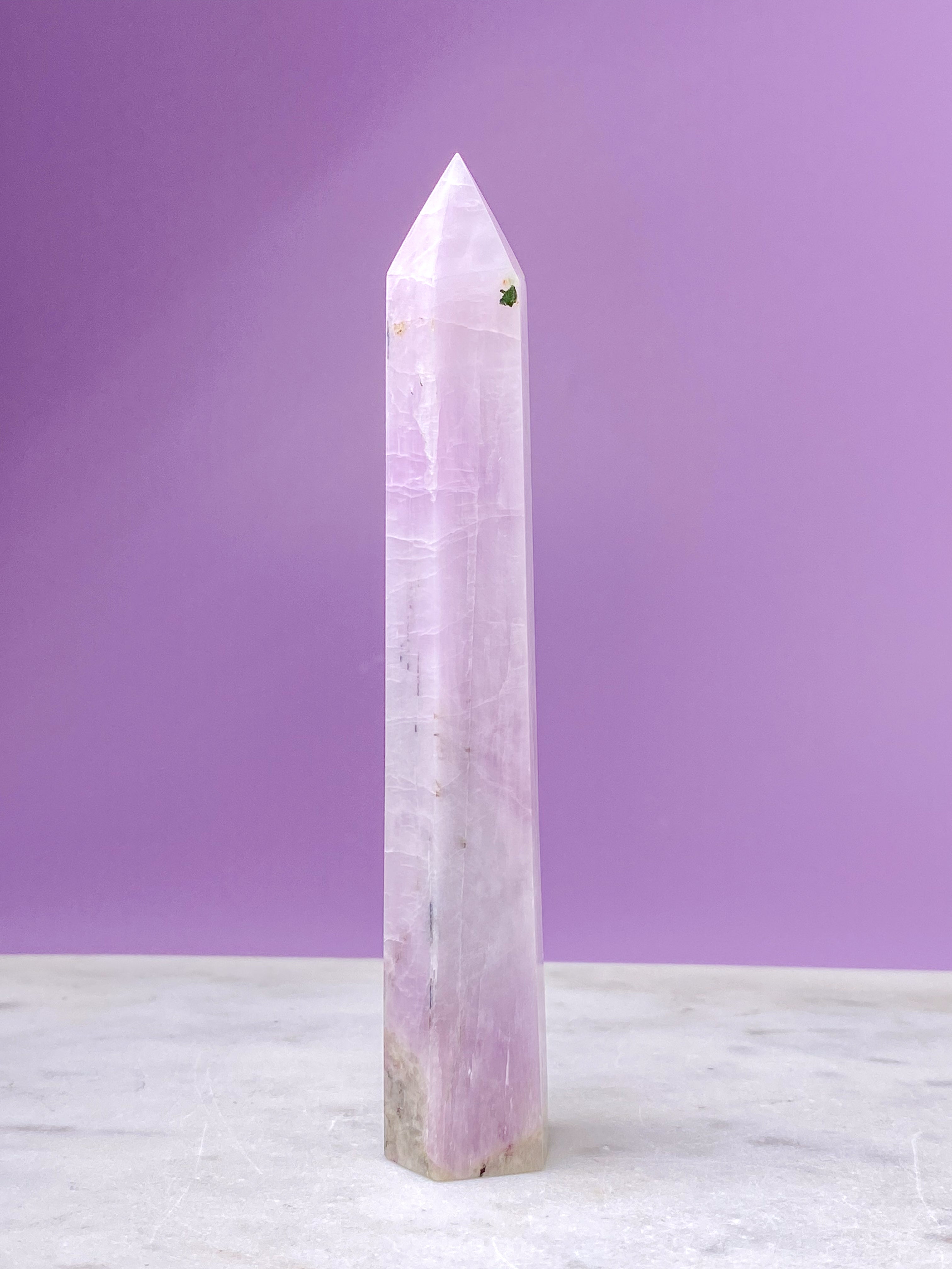 Kunzit polerad (hög kvalitet)