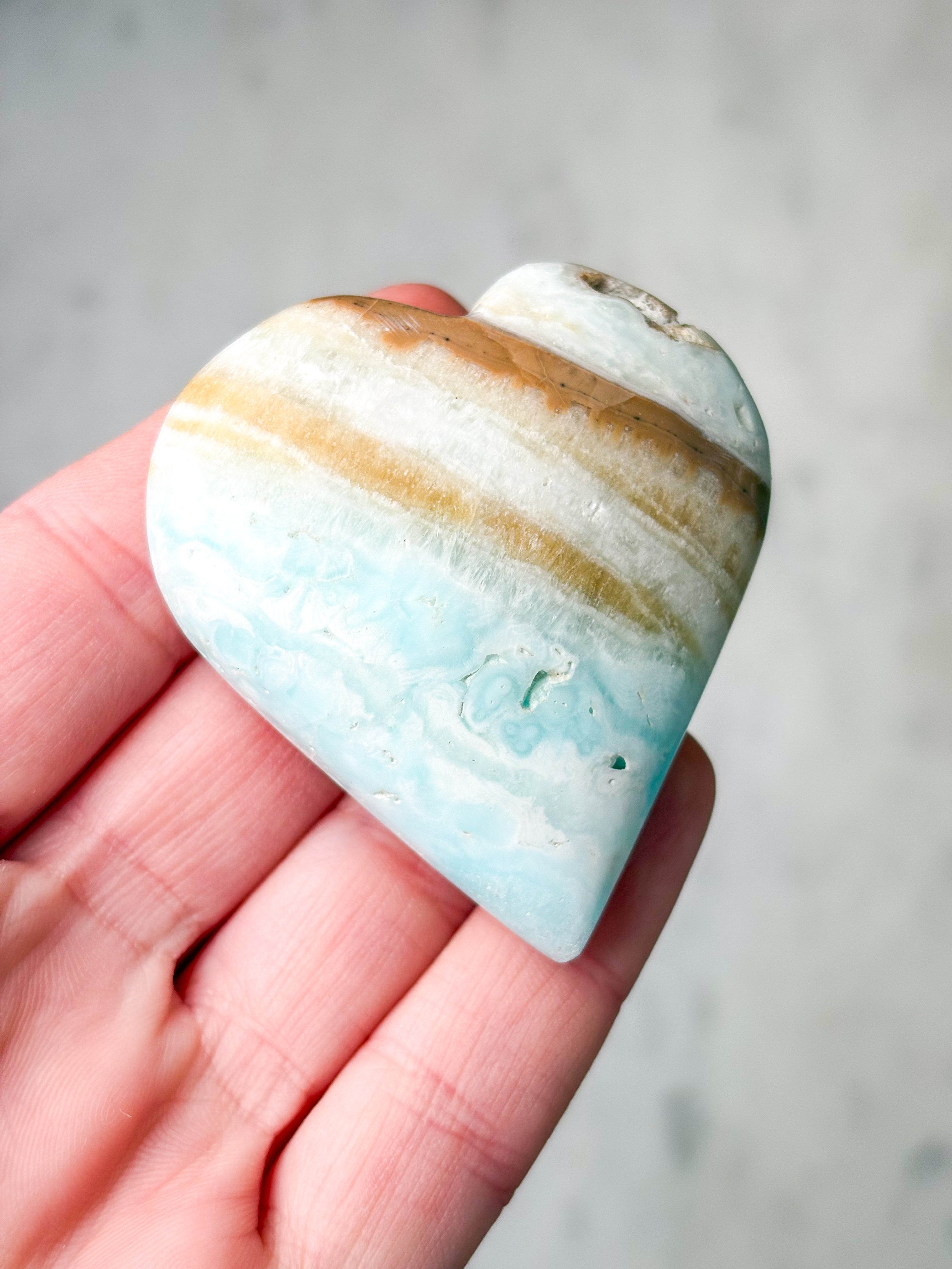 Caribisk Calcit Hjerte (Nr. 3)