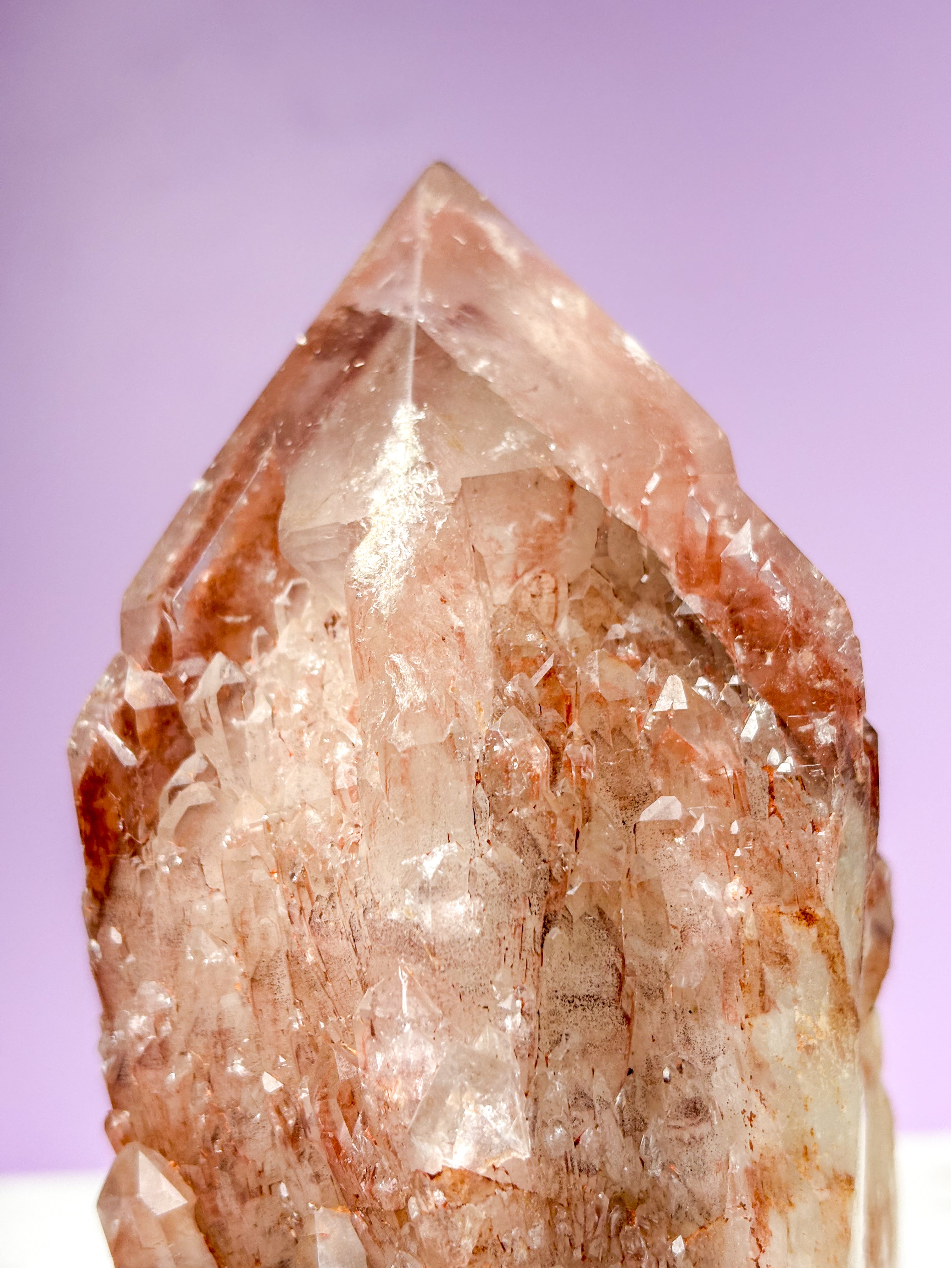 Rød Lithium Kvarts Klynge (Nr. 4)