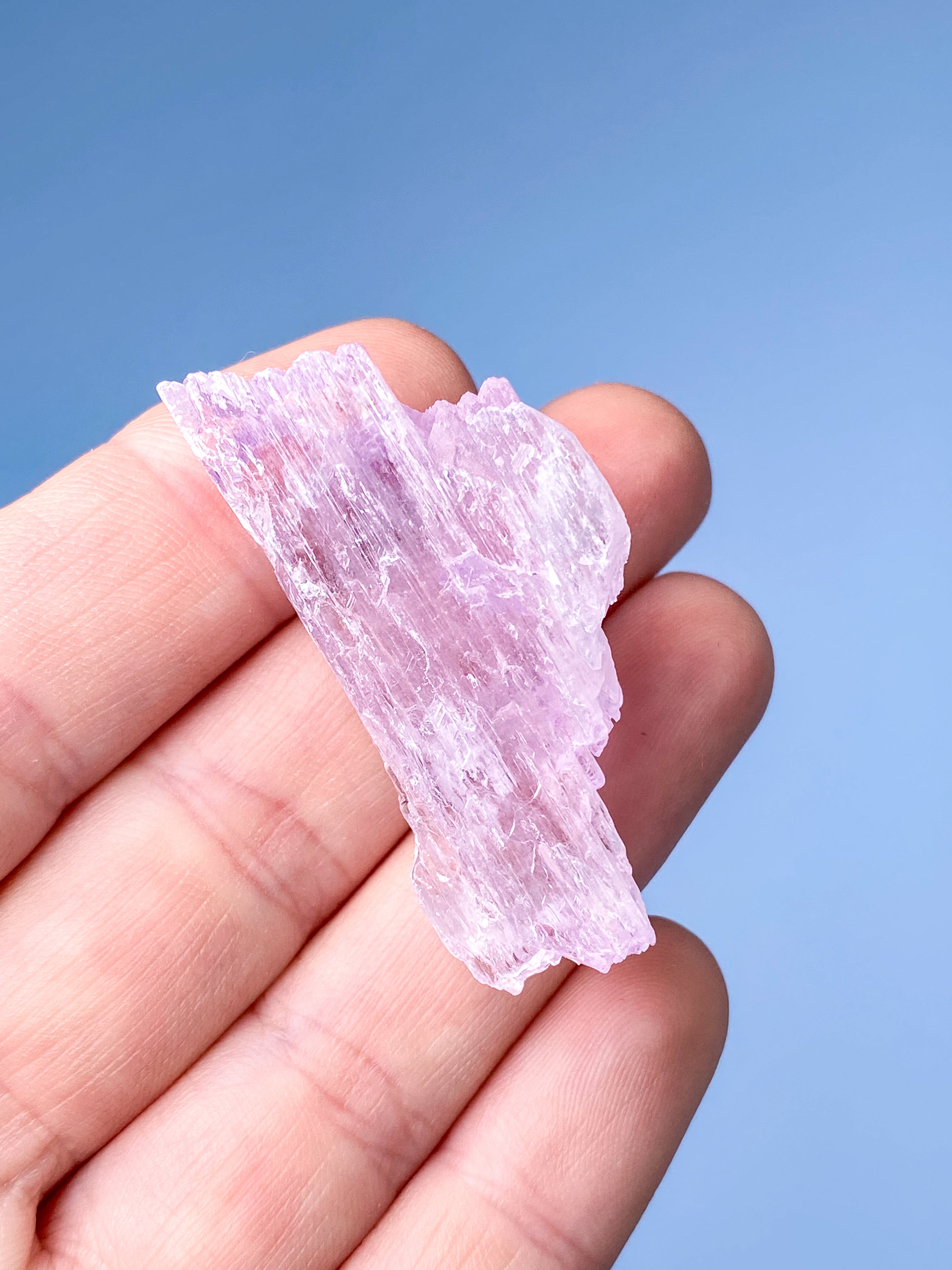 Kunzite Raw (nr 12) Exklusiv kvalitet