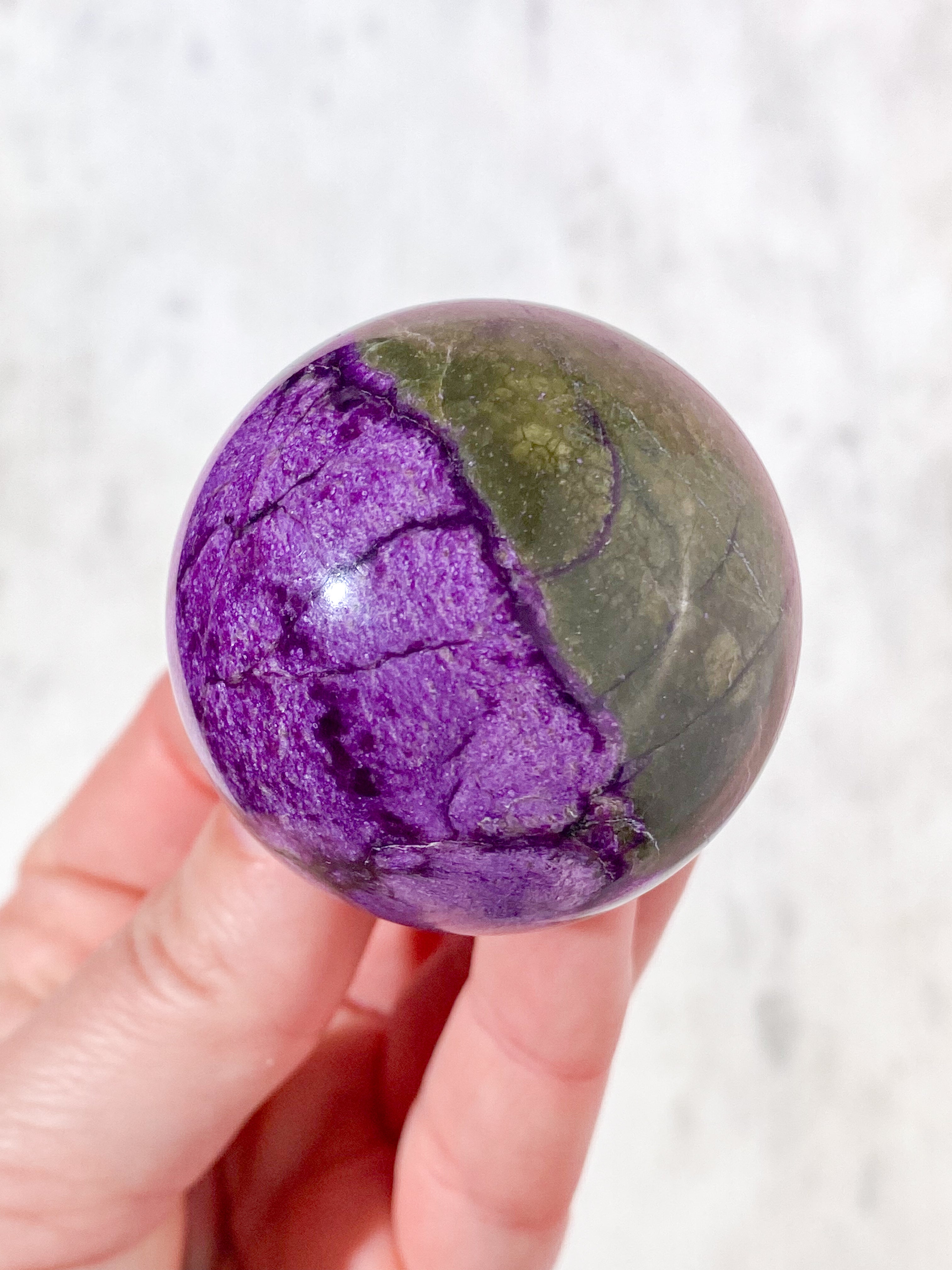 Stichtit Kugle (Nr. 9)