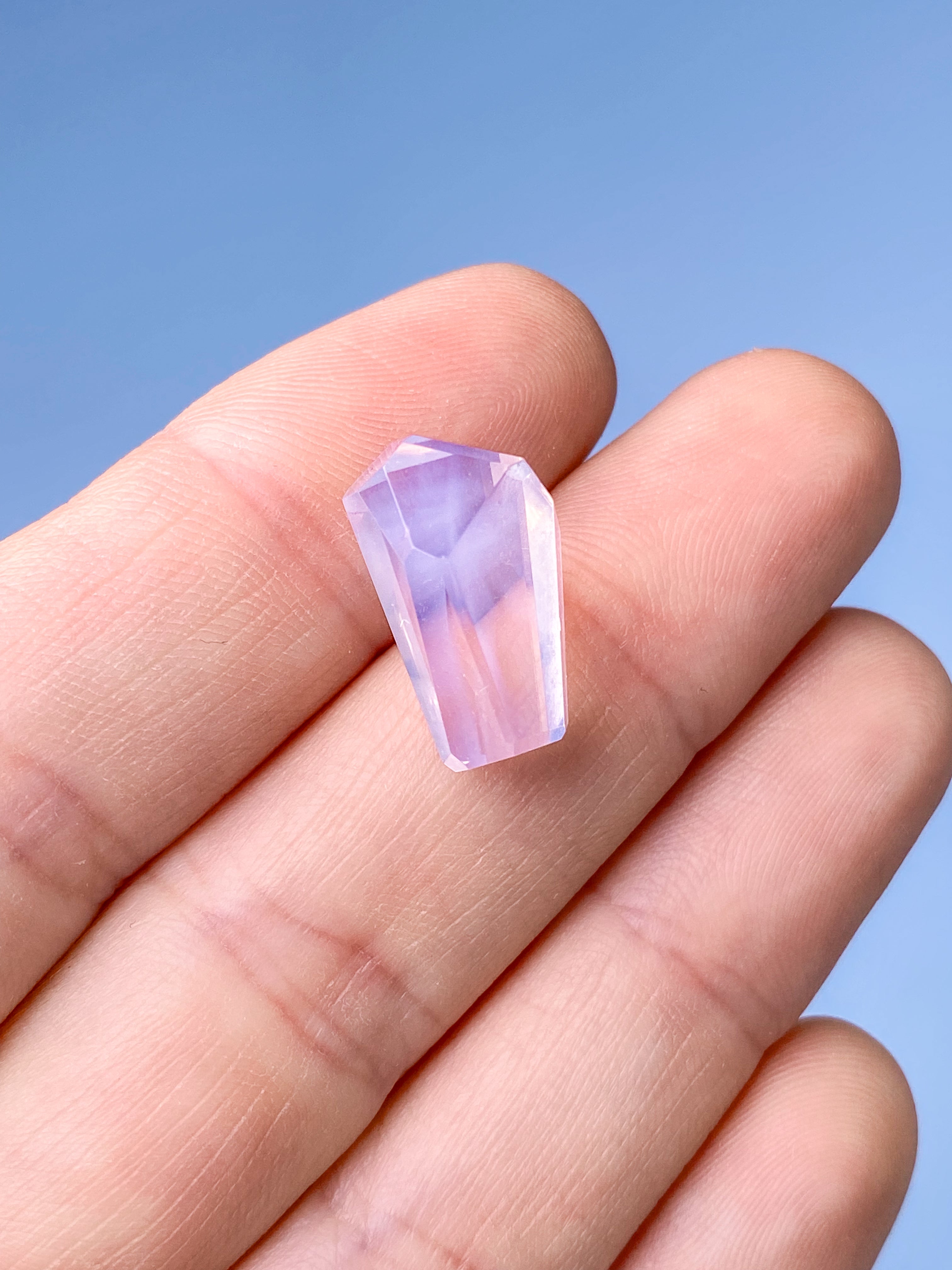 Lavender Moon Quartz Facet (Nr. 9)