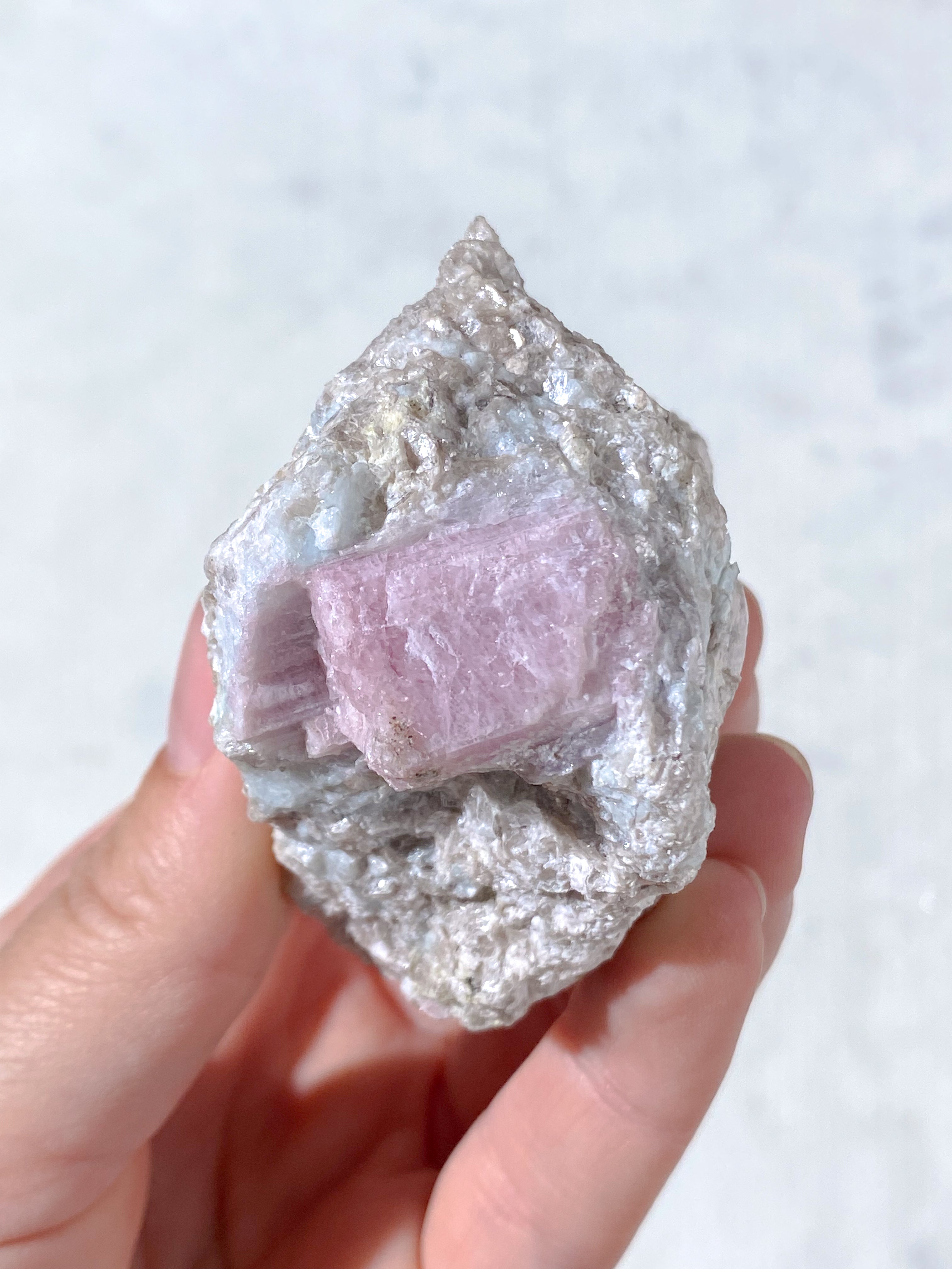 Pink Turmalin Rå (Nr. 14)