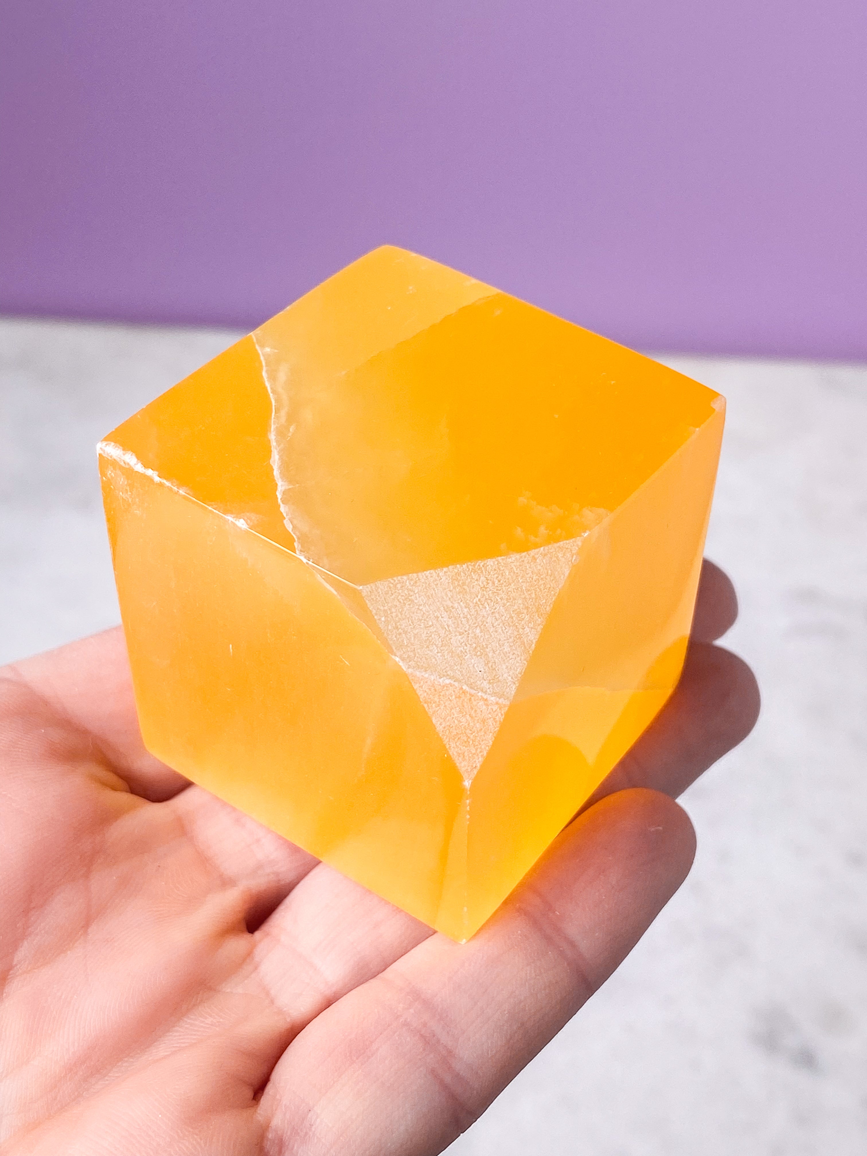 Honeycomb Calcit Kube (Nr. 7)