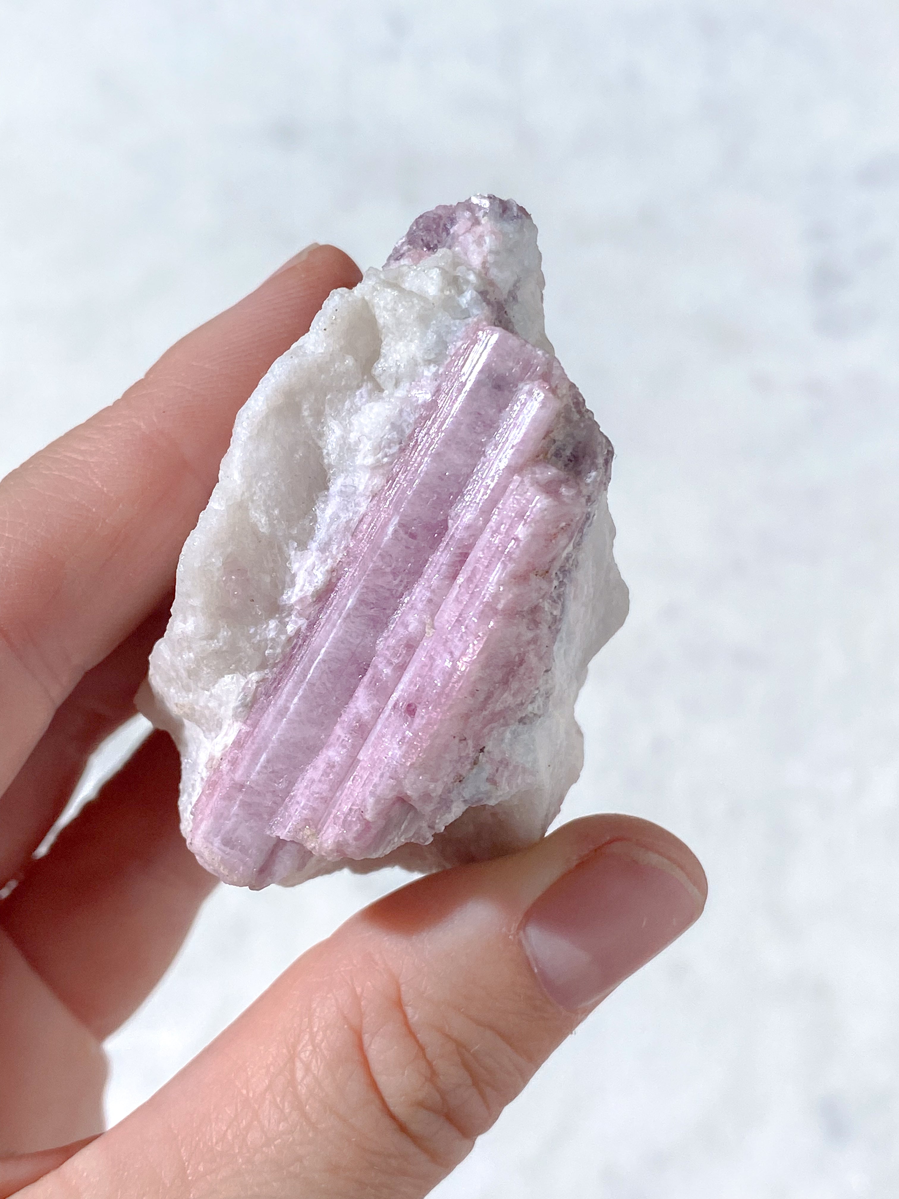 Pink Turmalin Rå (Nr. 15)