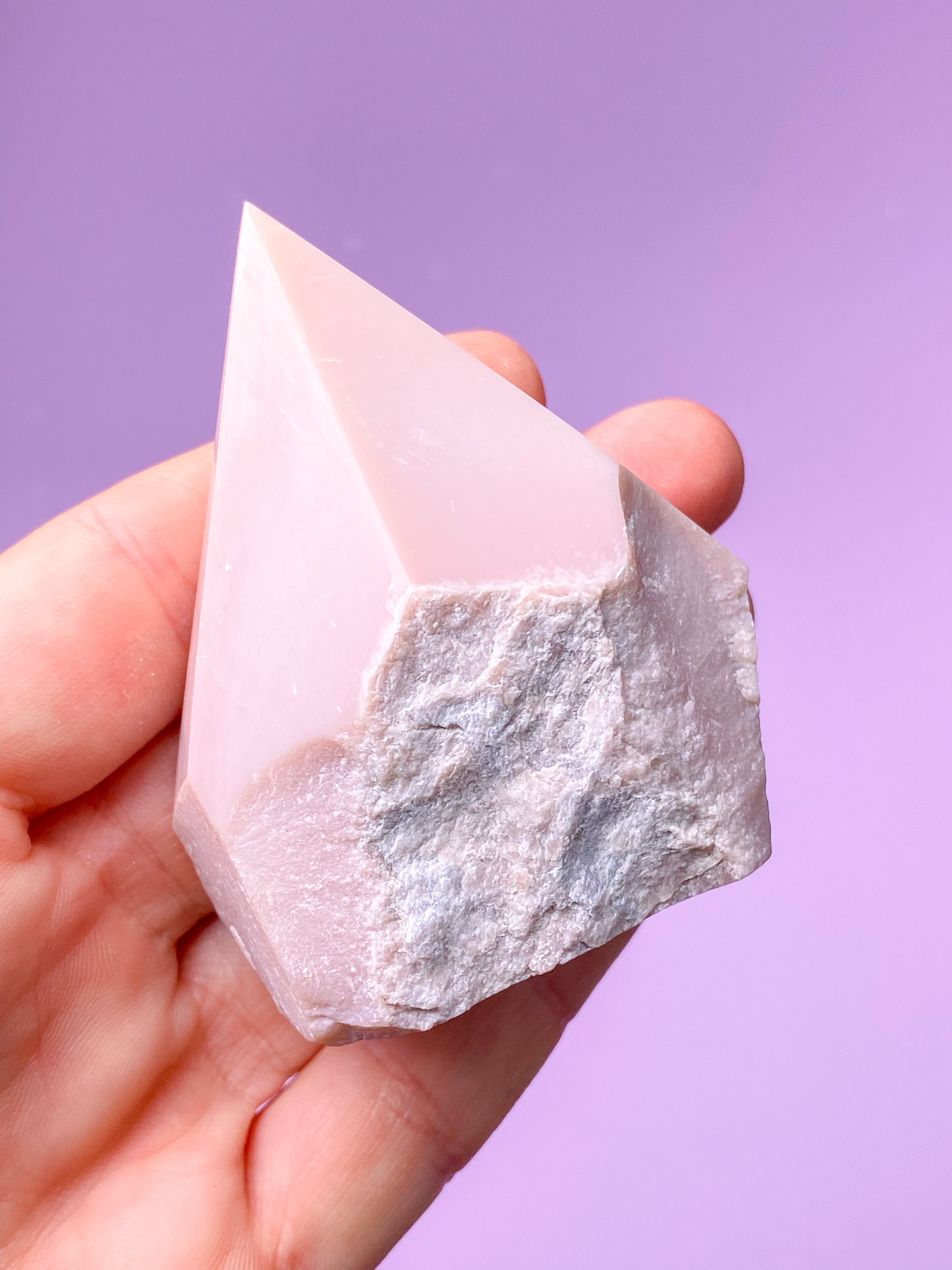 Pink Opal Med Semipoleret Spids (Nr. 1)