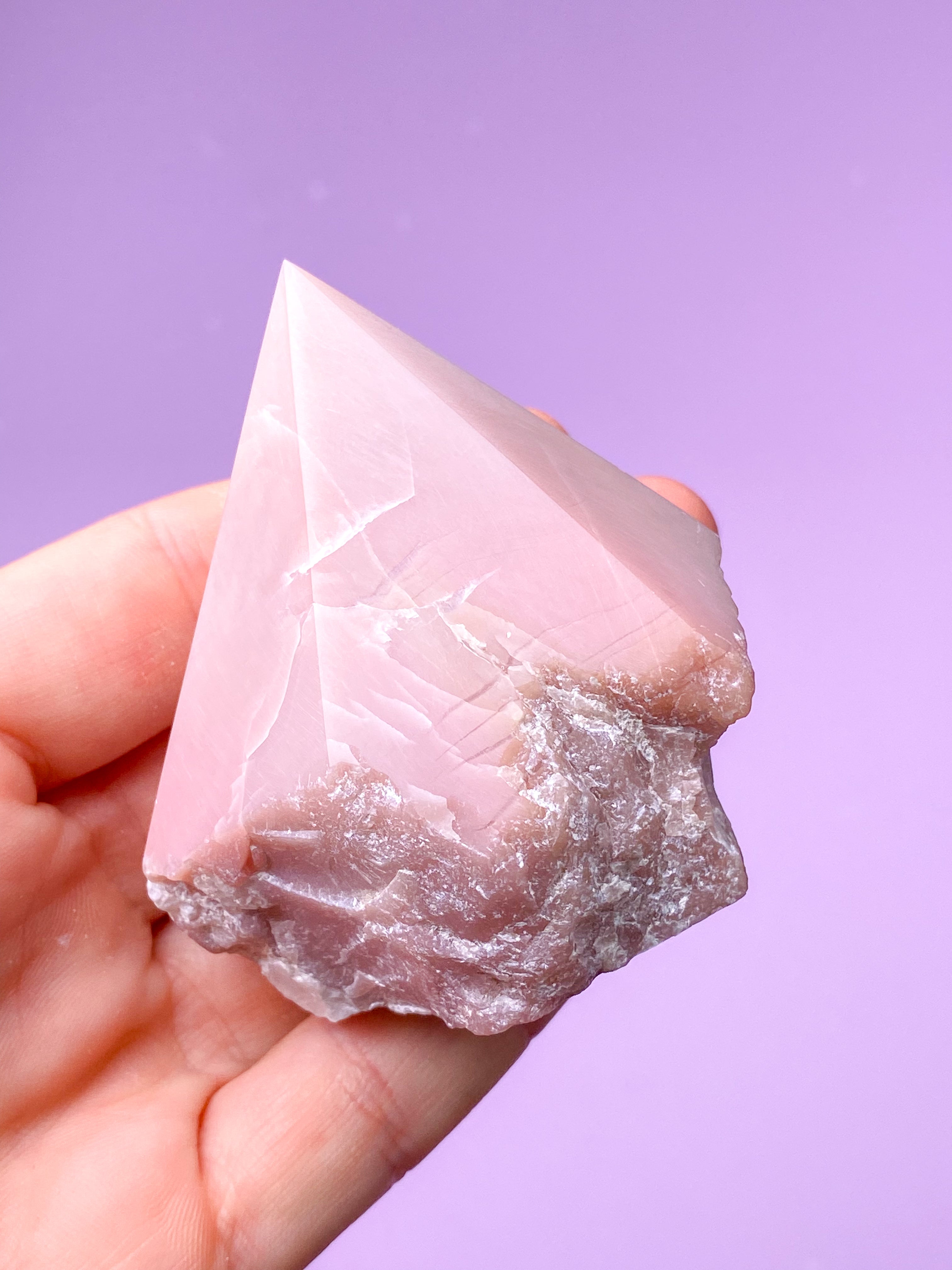 Pink Opal Med Semipoleret Spids (Nr. 2)