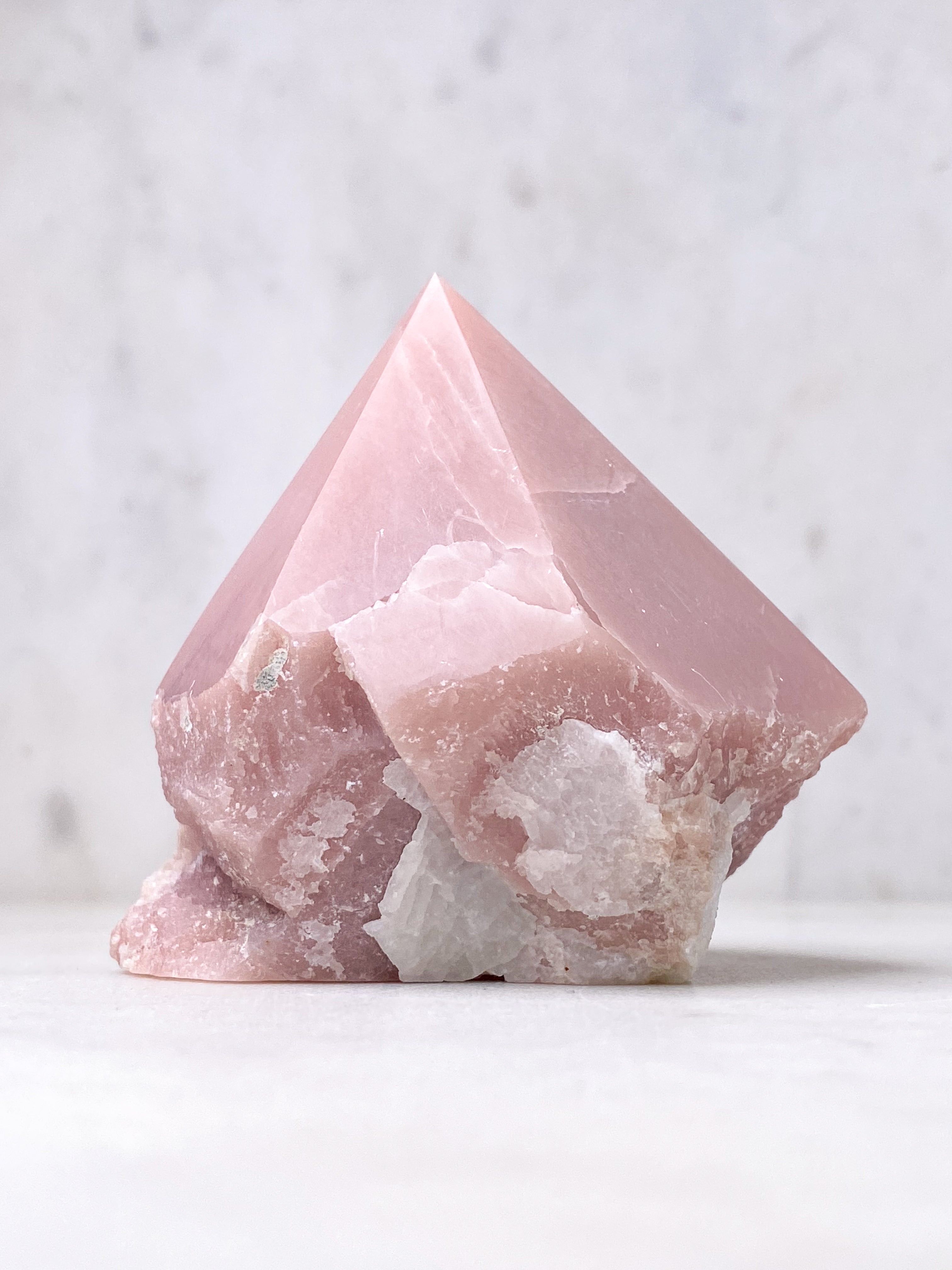 Pink Opal Med Semipoleret Spids (Nr. 3)