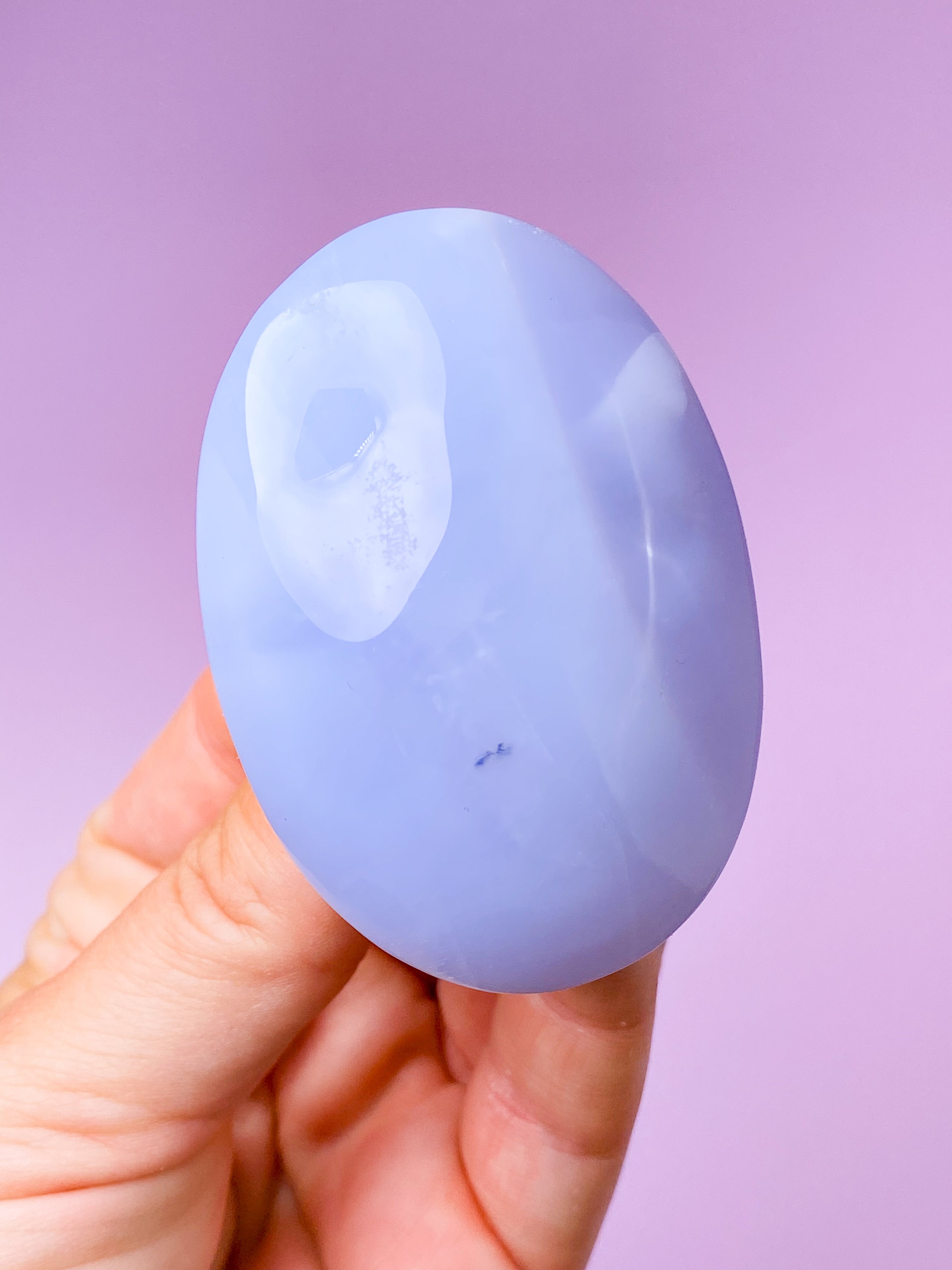 Blå Chalcedon Palmstone (Nr. 2)