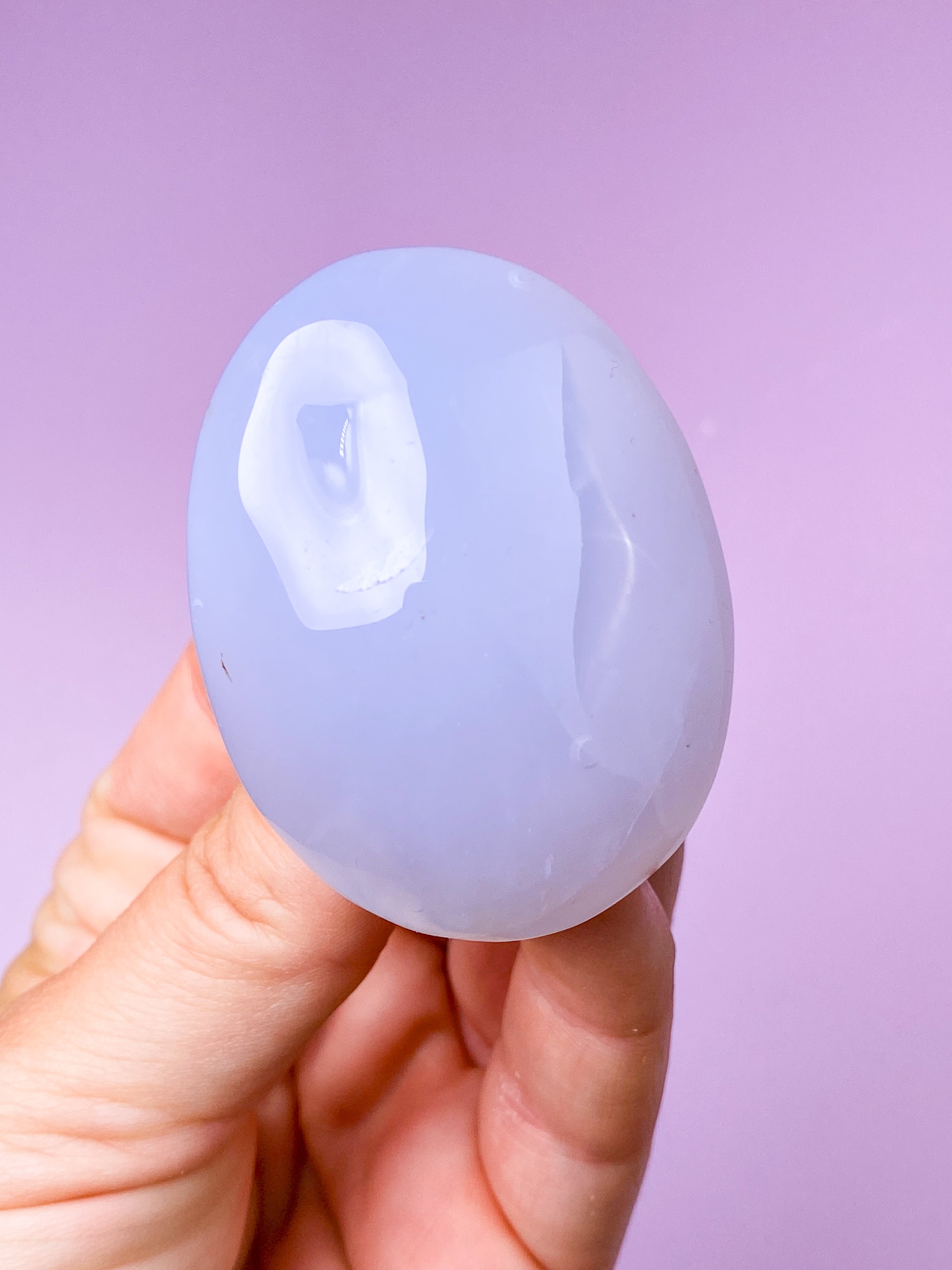 Blå Chalcedon Palmstone (Nr. 4)