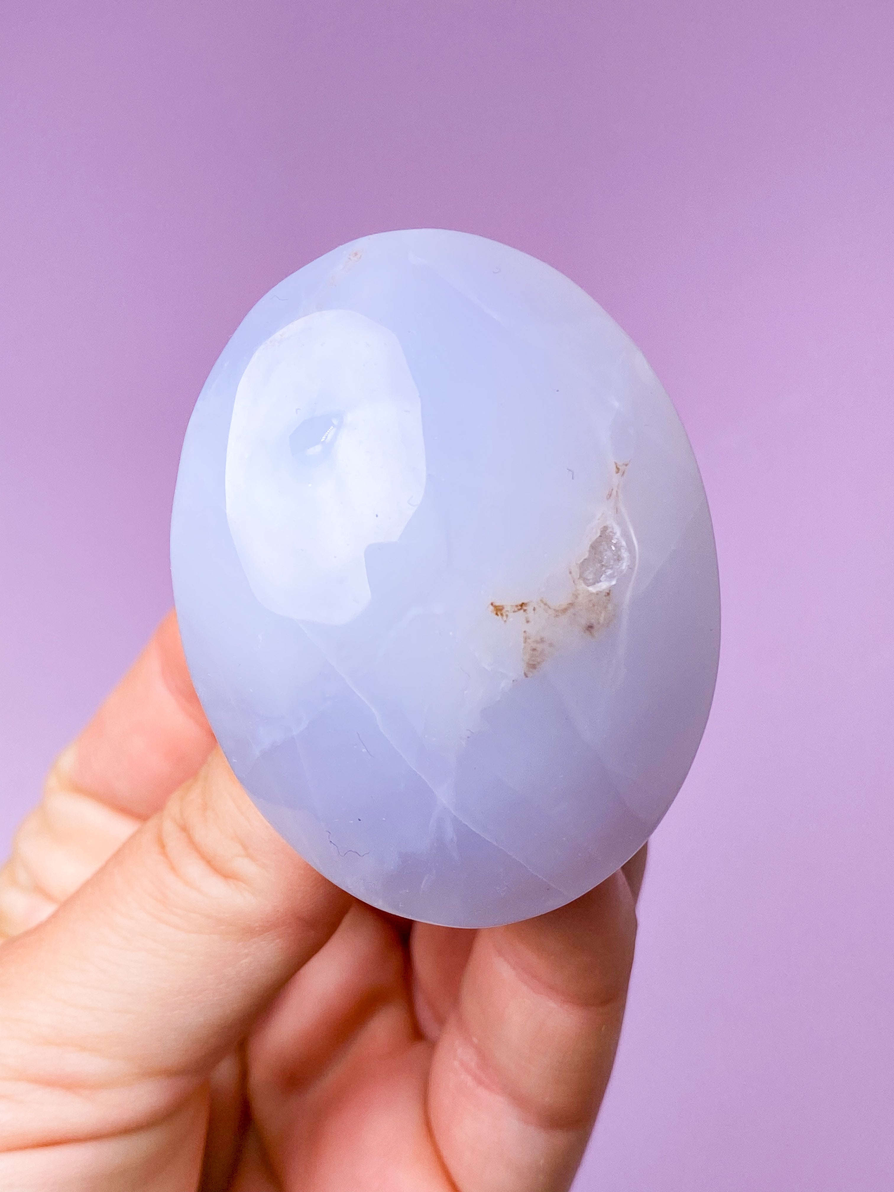 Blå Chalcedon Palmstone (Nr. 7)