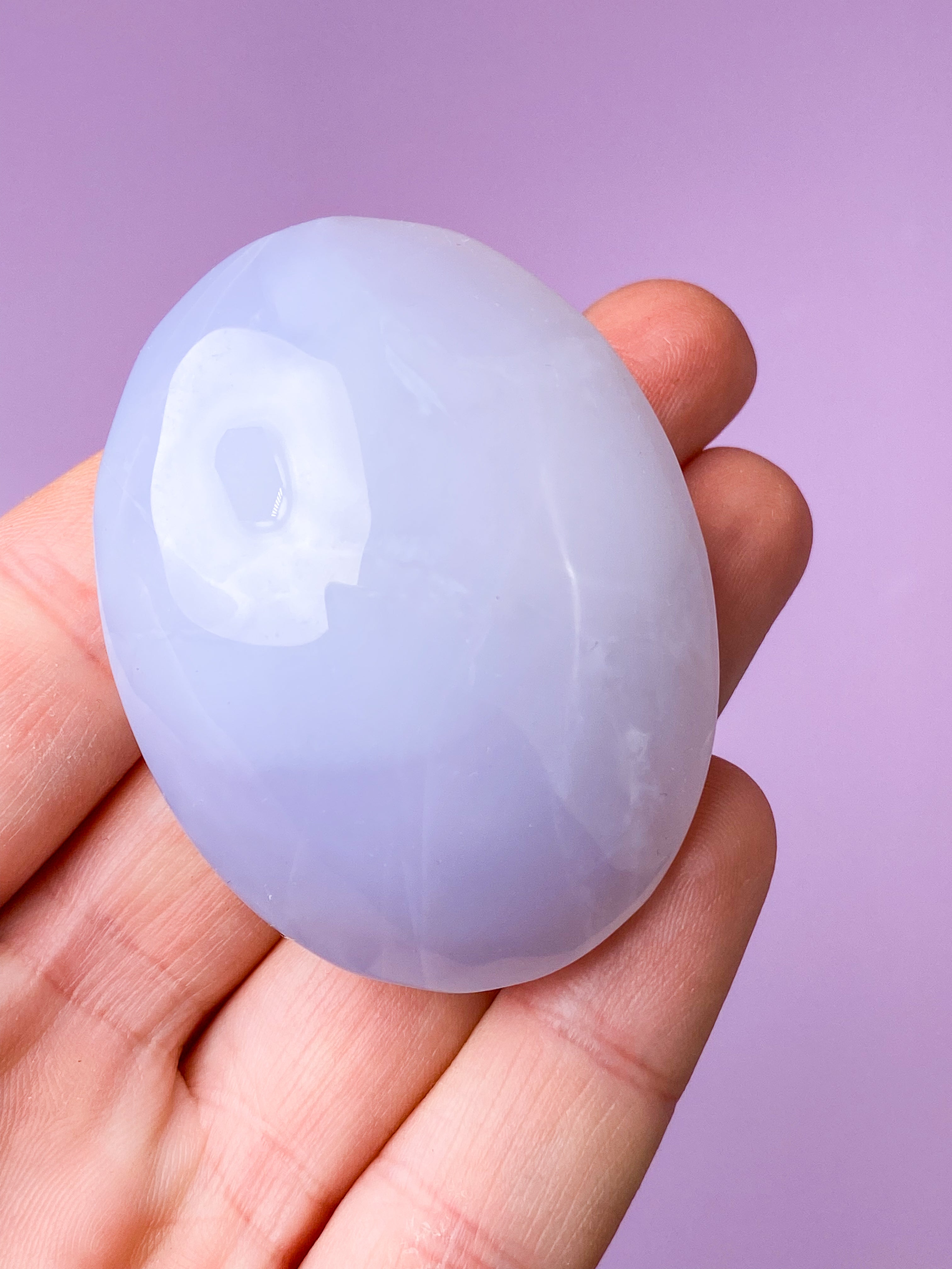 Blå Chalcedon Palmstone (Nr. 7)