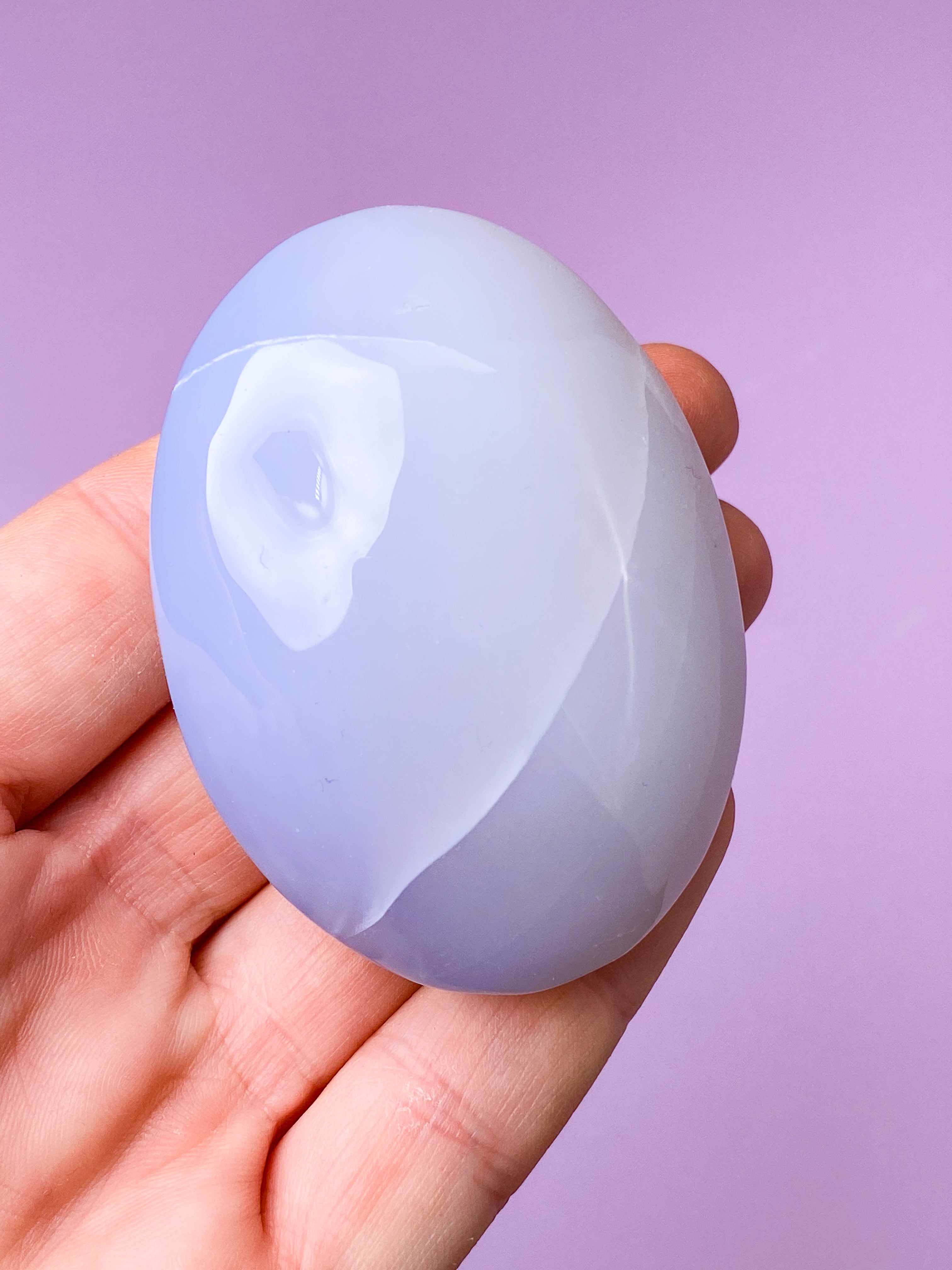 Blå Chalcedon Palmstone (Nr. 8)