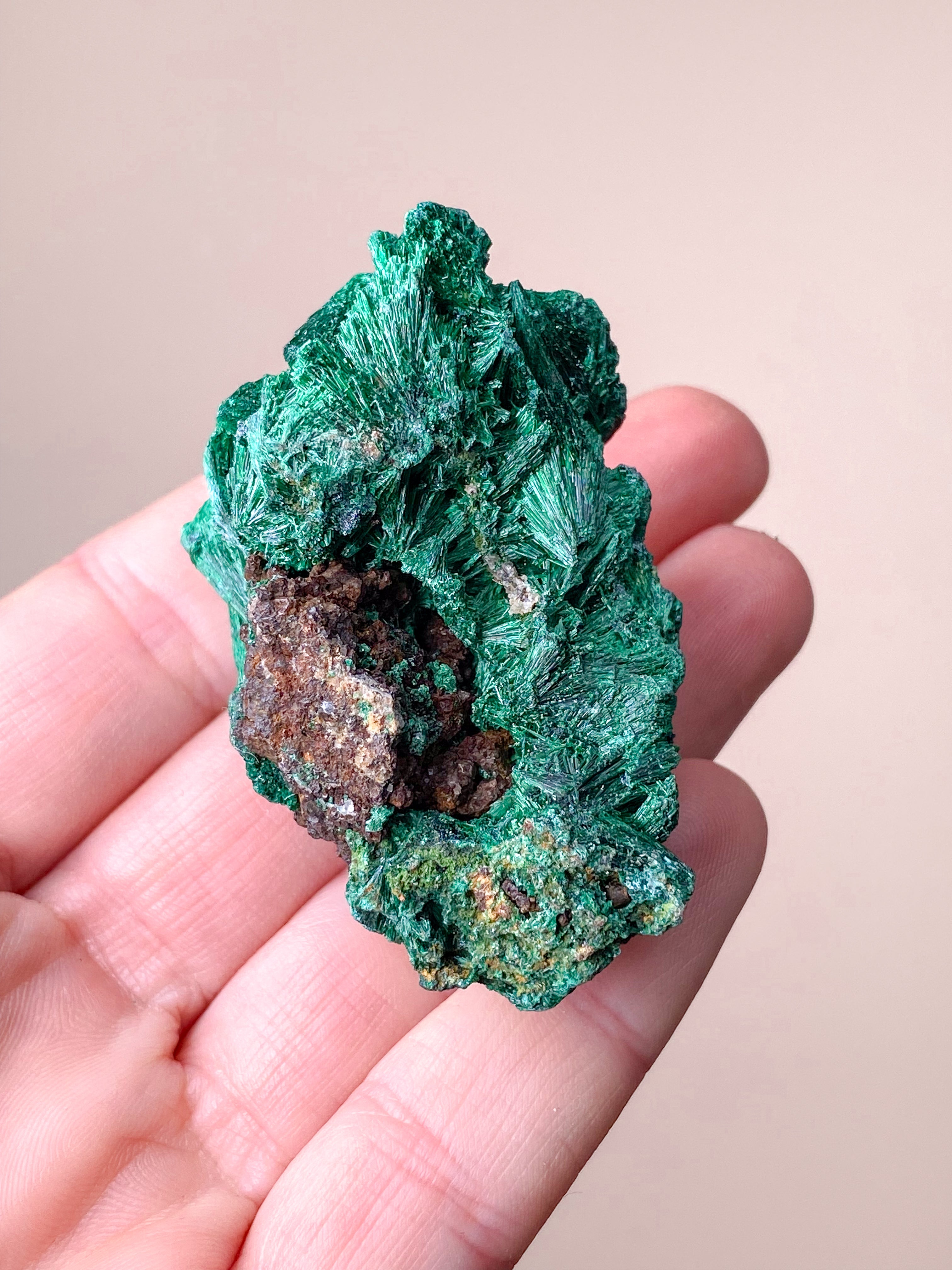 Silkesmalakitkluster (nr 18)