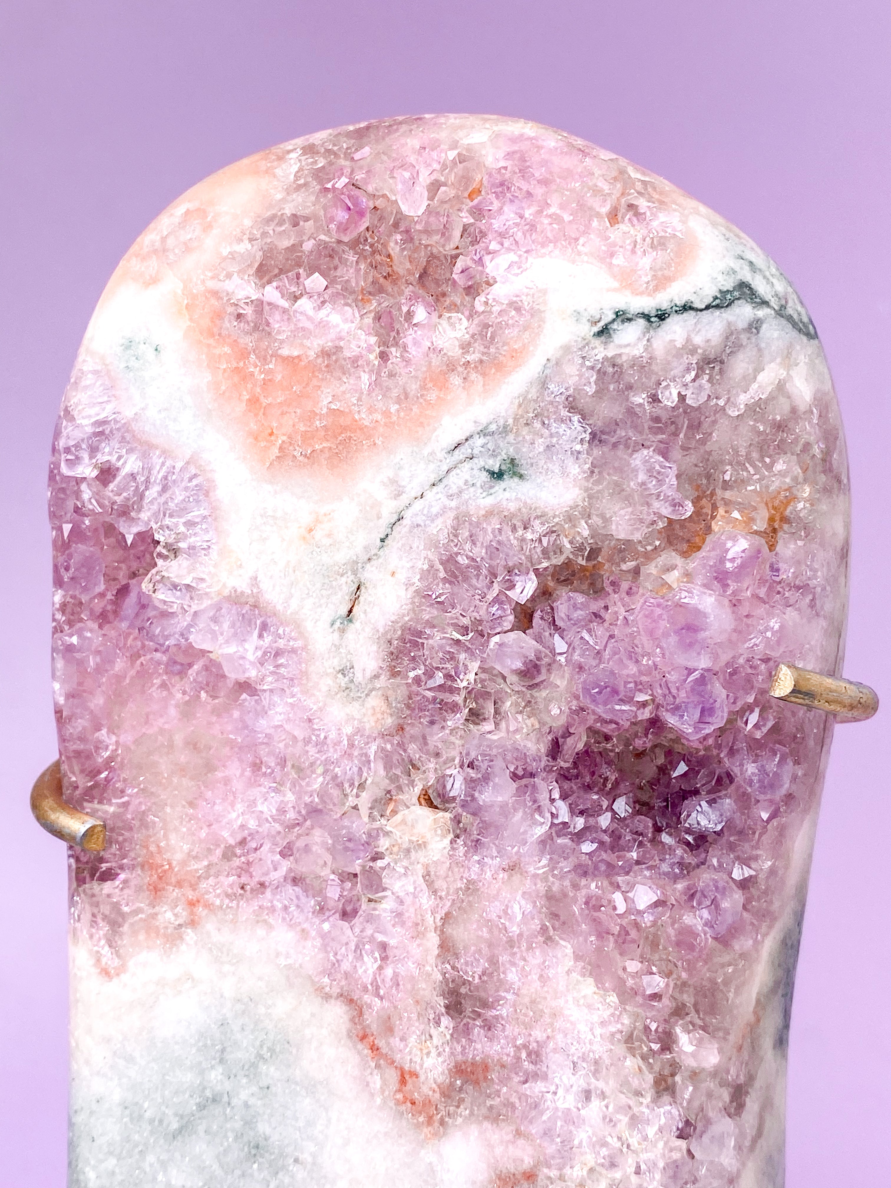Pink Ametyst på fod (Nr. 24)