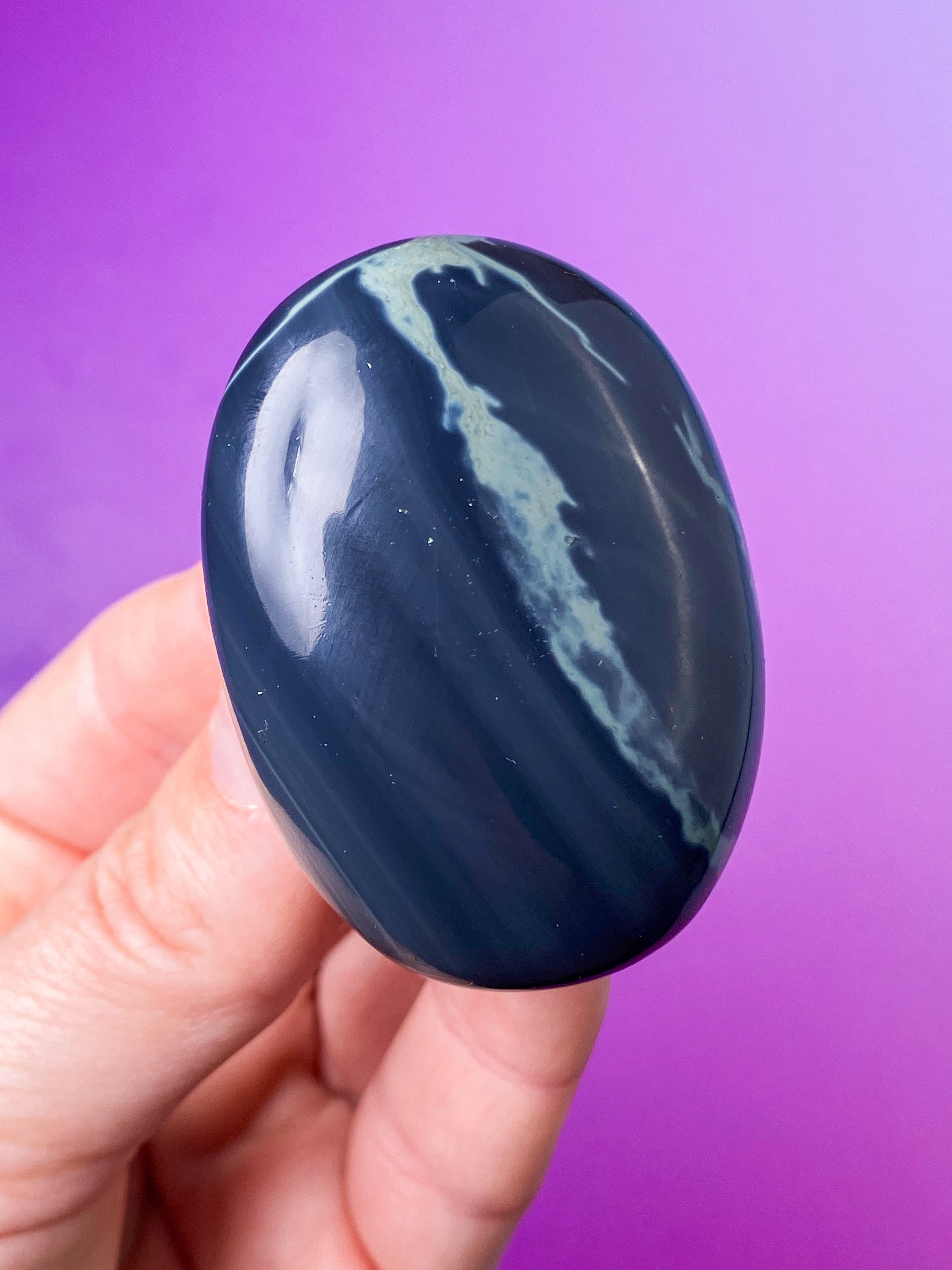 Spiderweb Obsidian Palmstone (Nr. 8)