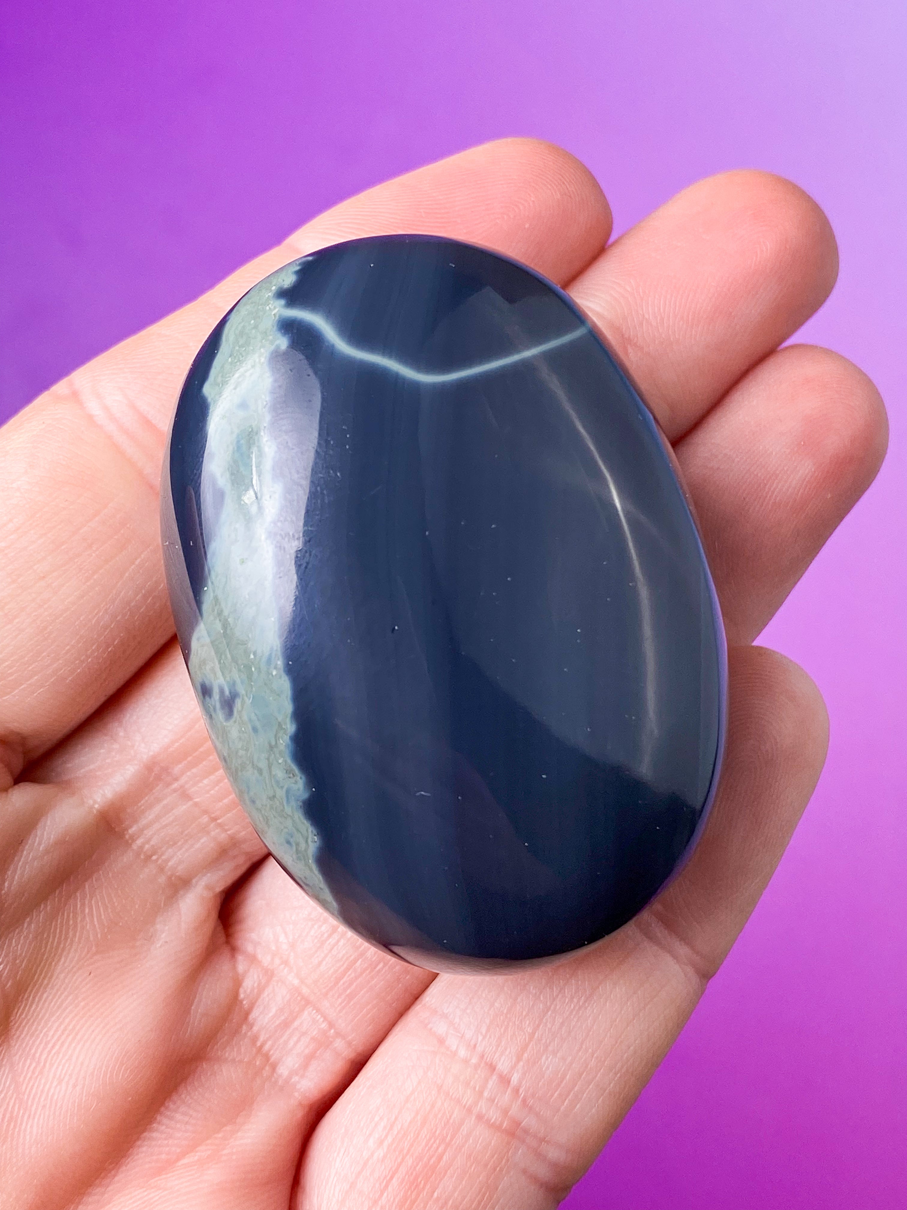 Spiderweb Obsidian Palmstone (Nr. 8)