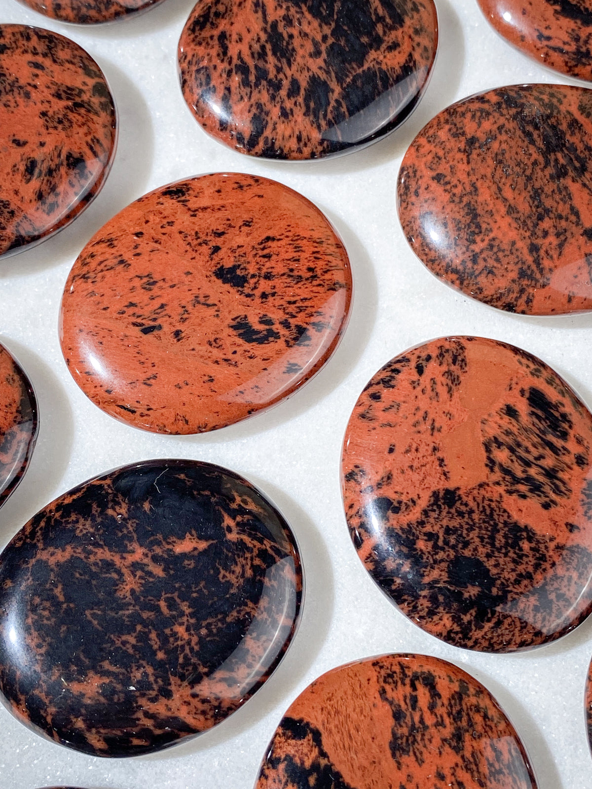 Mahogni Obsidian Disc