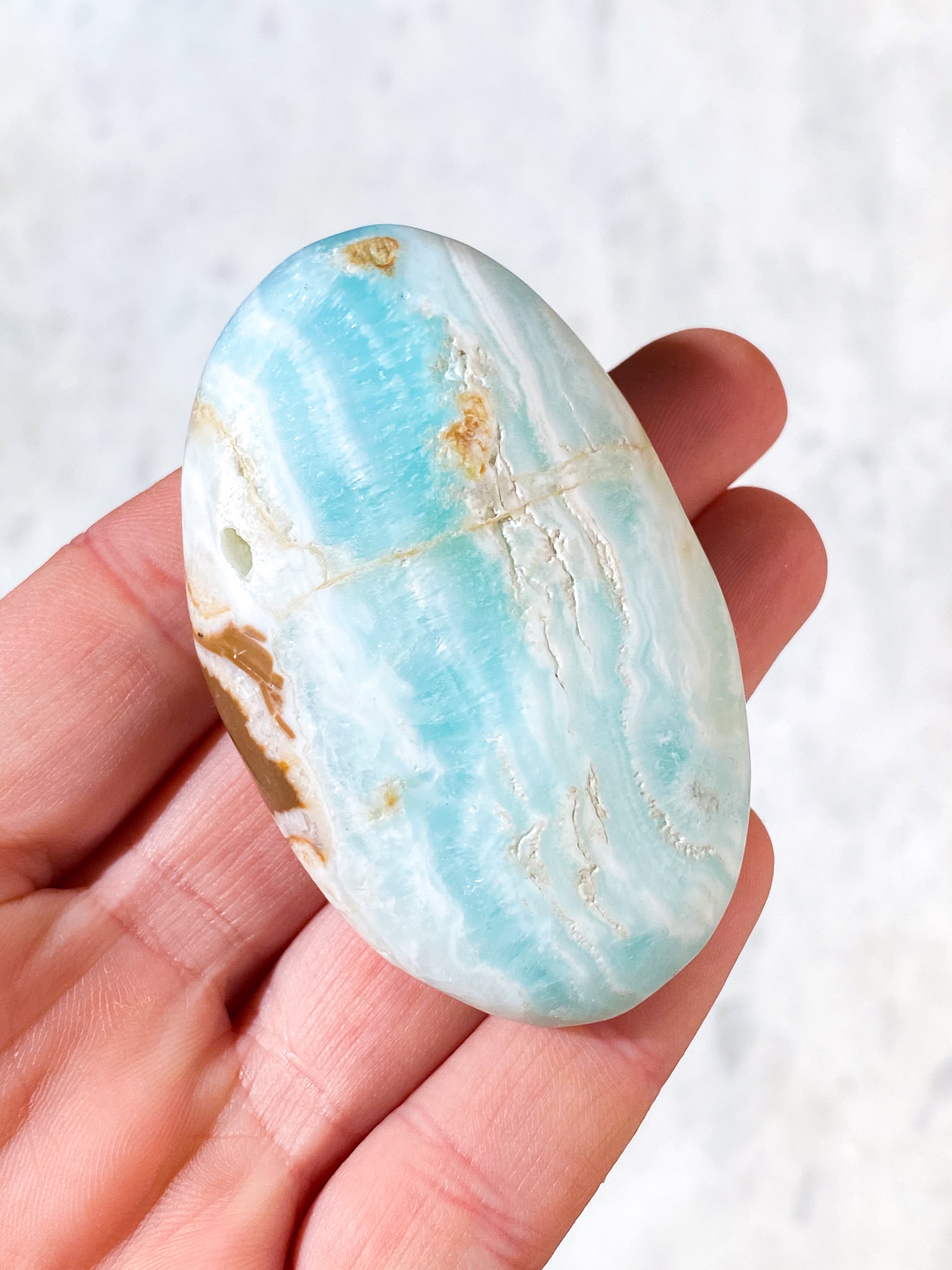 Caribisk Calcit Palmstone (Nr. 4)