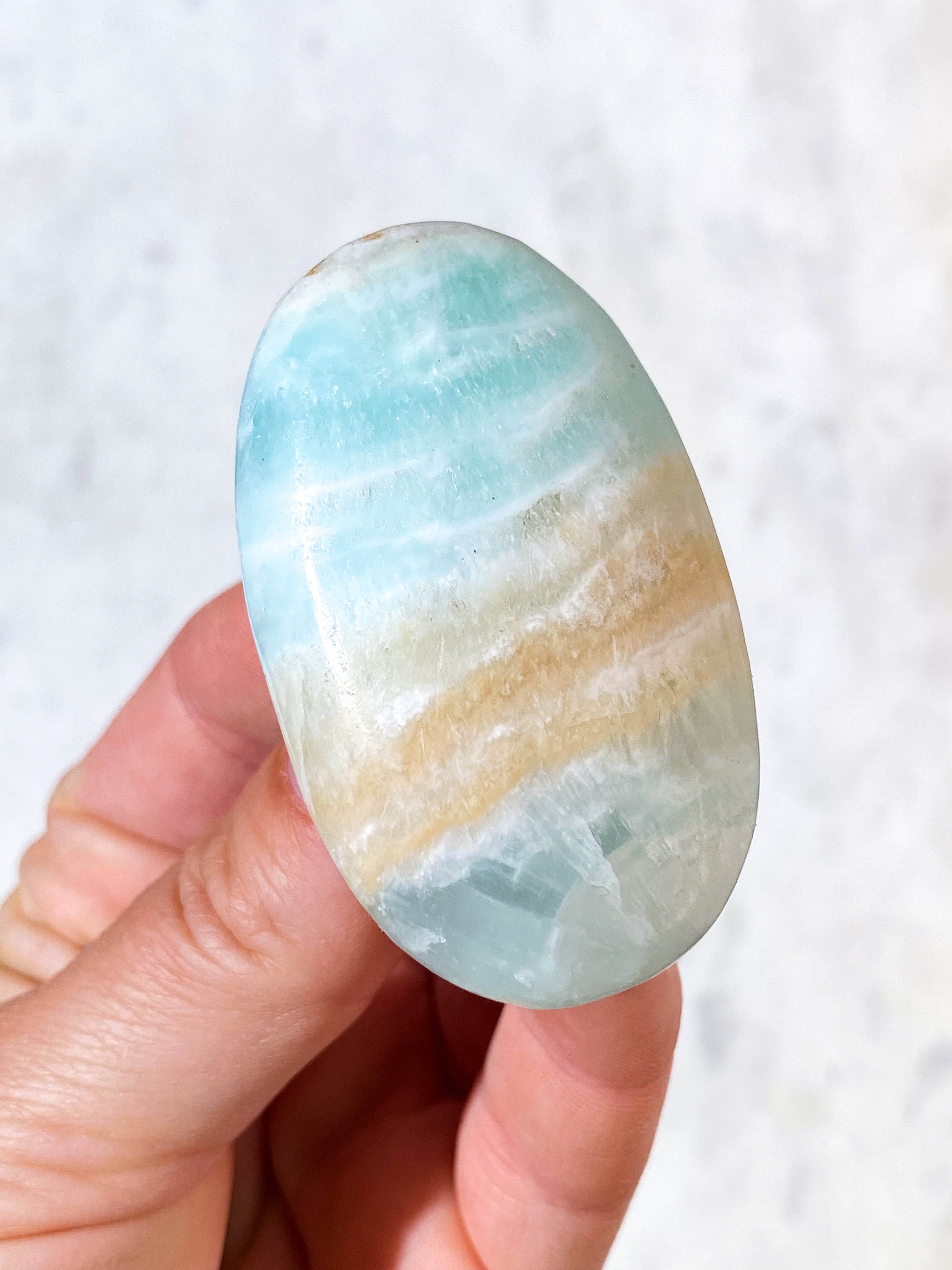 Caribisk Calcit Palmstone (Nr. 17)