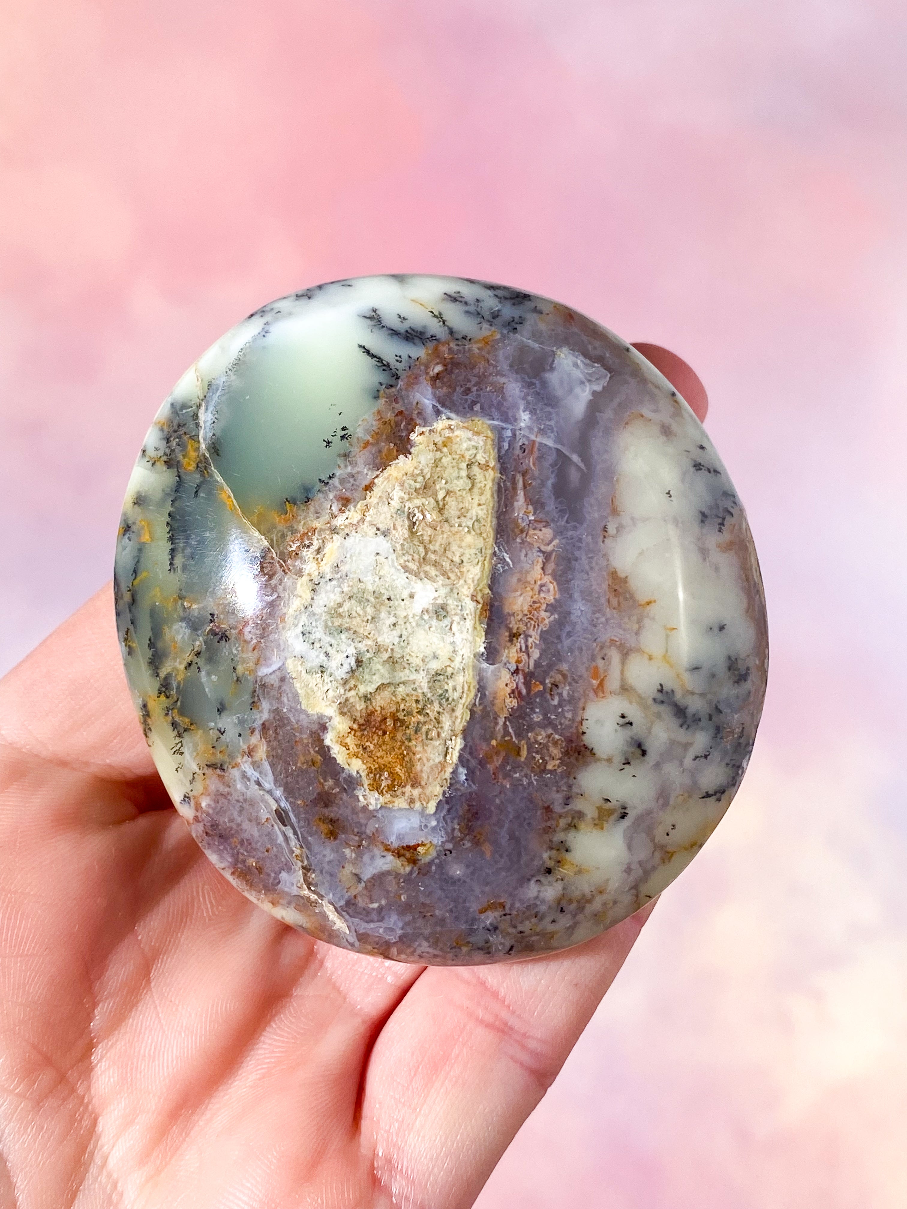 Grøn Dendrit Opal Palmstone (Nr. 3)