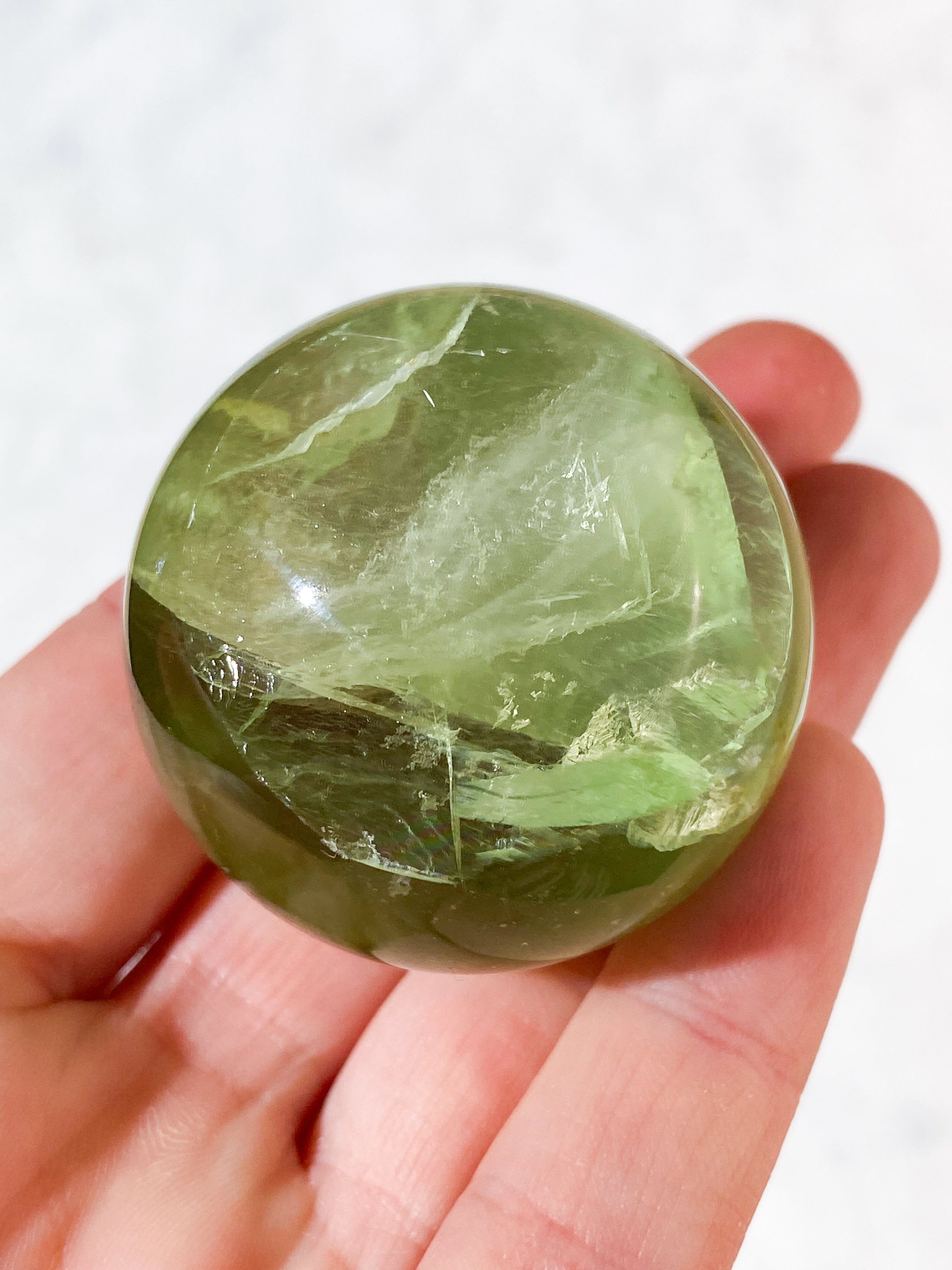 Regnbue Green Apple Fluorit Kugle (Nr. 23) Eksklusiv