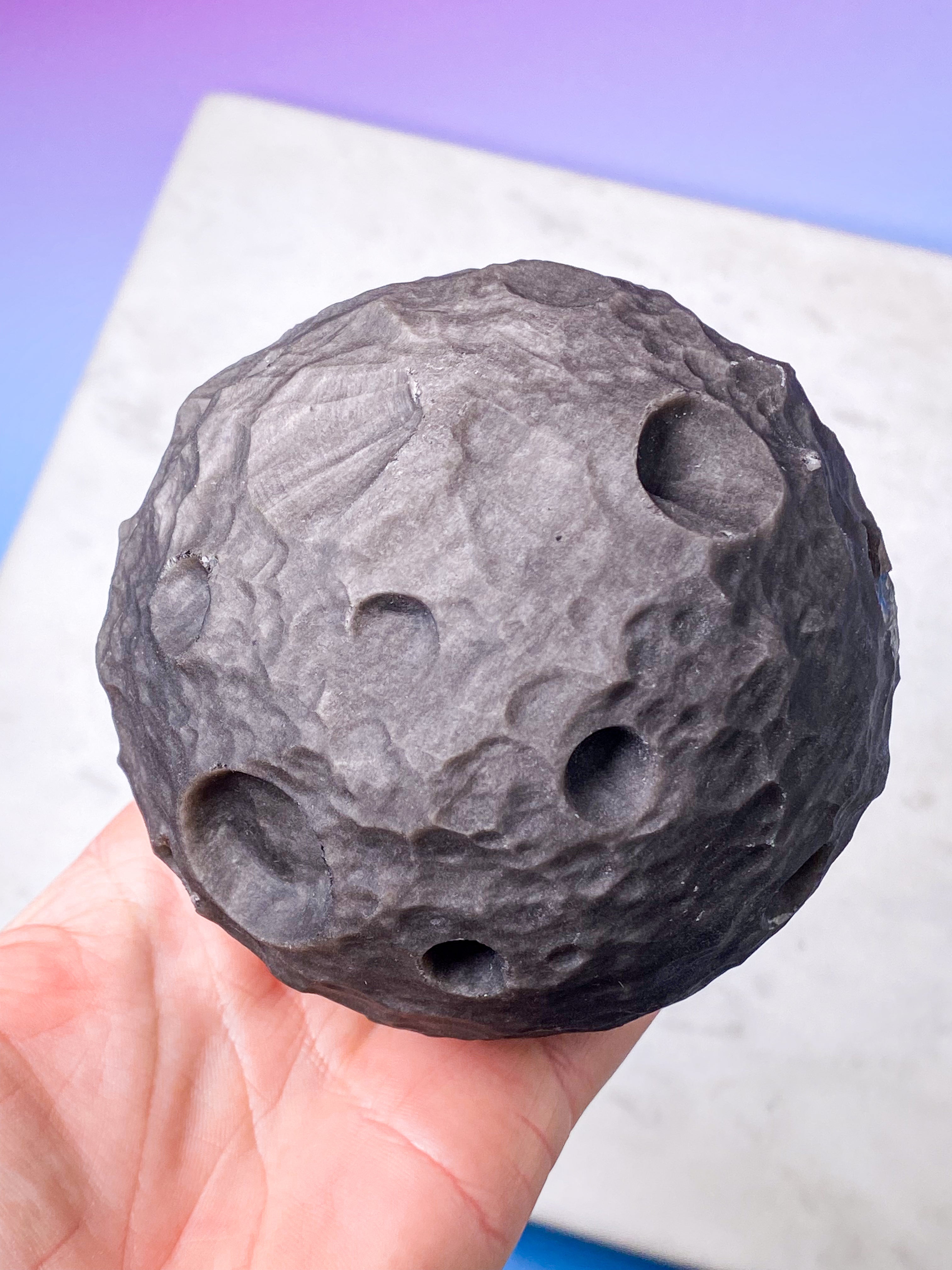 Jättemåne av silverobsidian (nr 1)