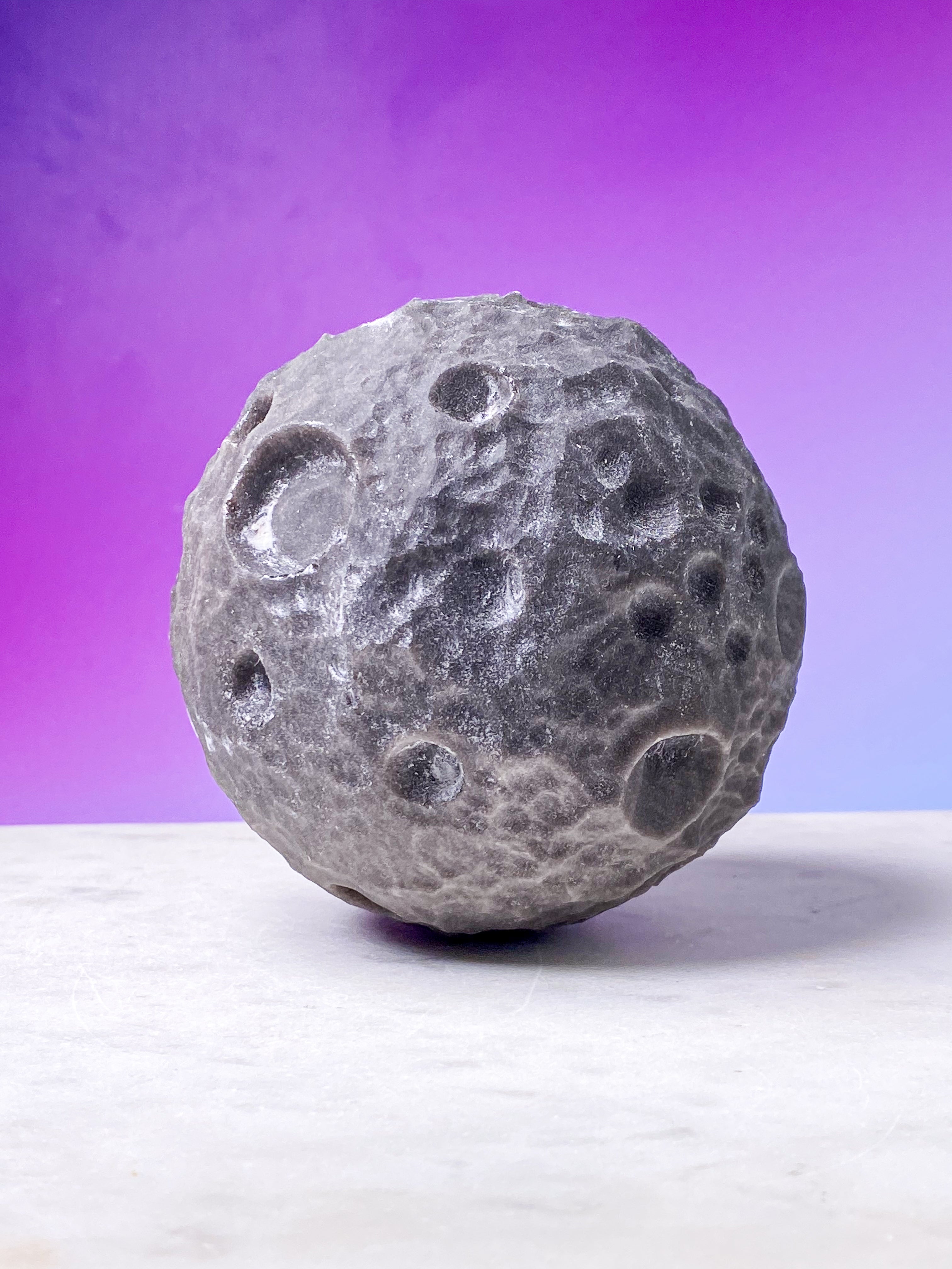 Jättemåne av silverobsidian (nr 5)