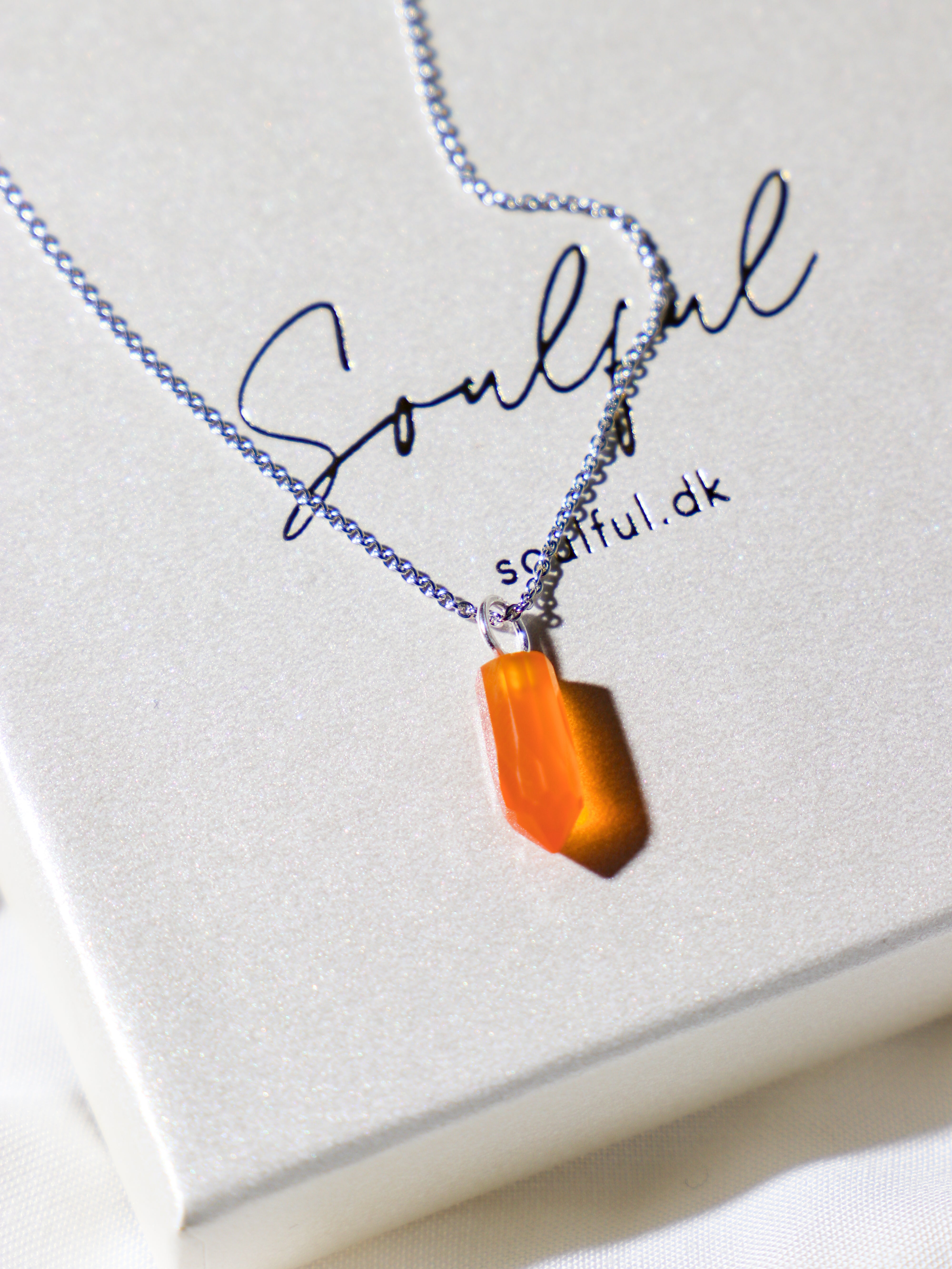 Karneol Spids Halskæde