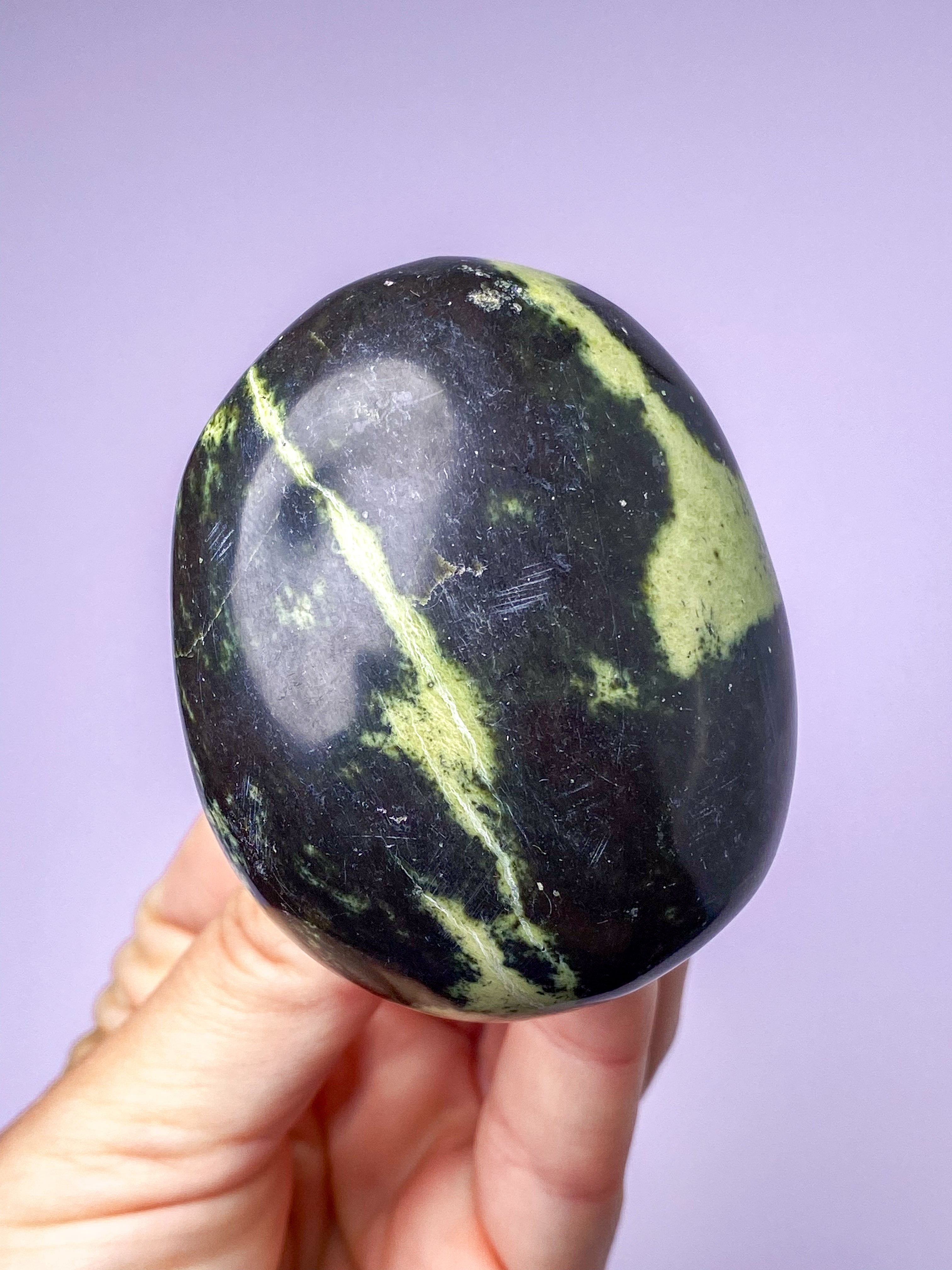 Leopard Serpentin Palmstone (Nr. 13)
