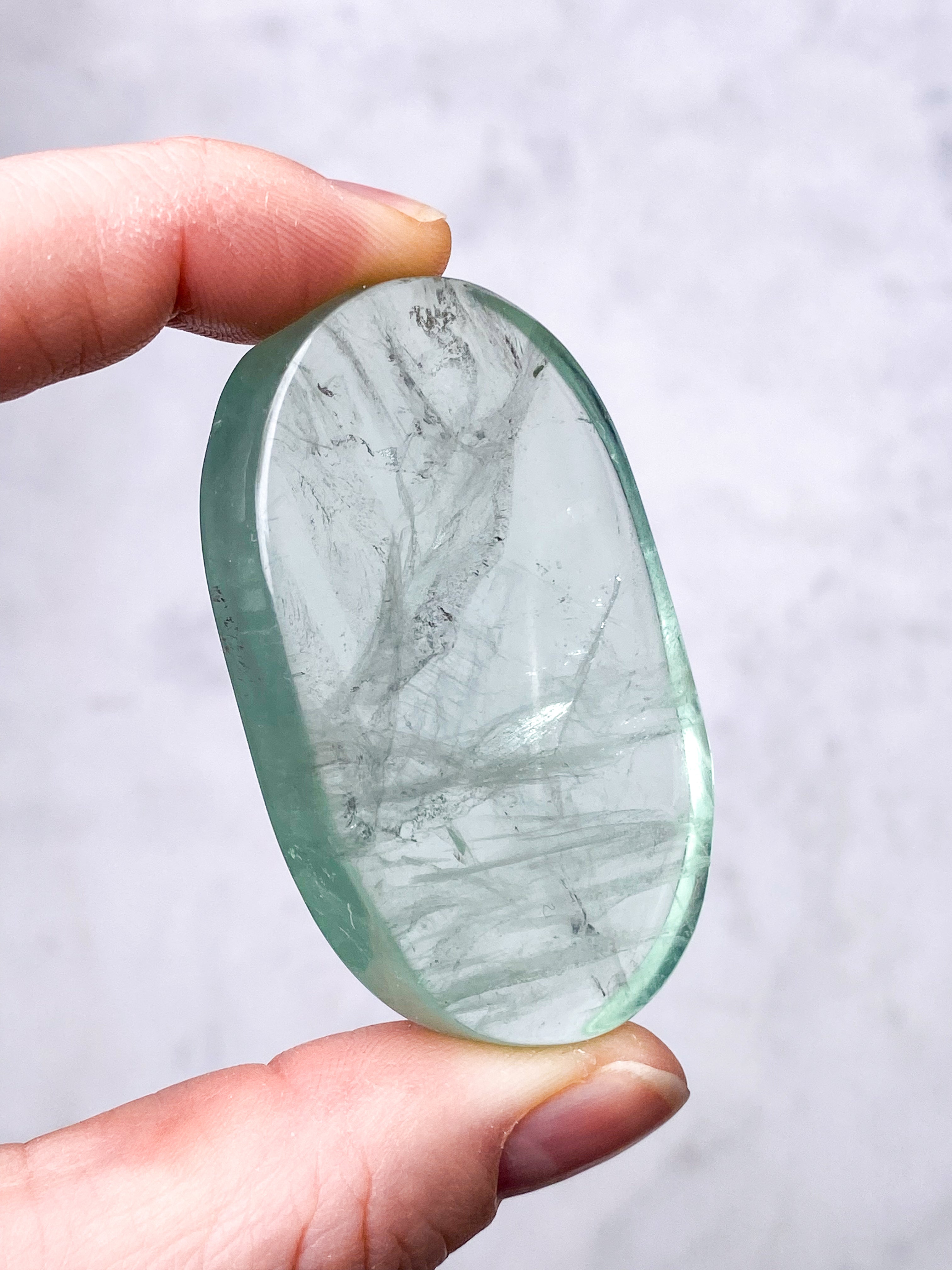 Green Apple Fluorit Palmstone (Nr. 11) (Eksklusiv)