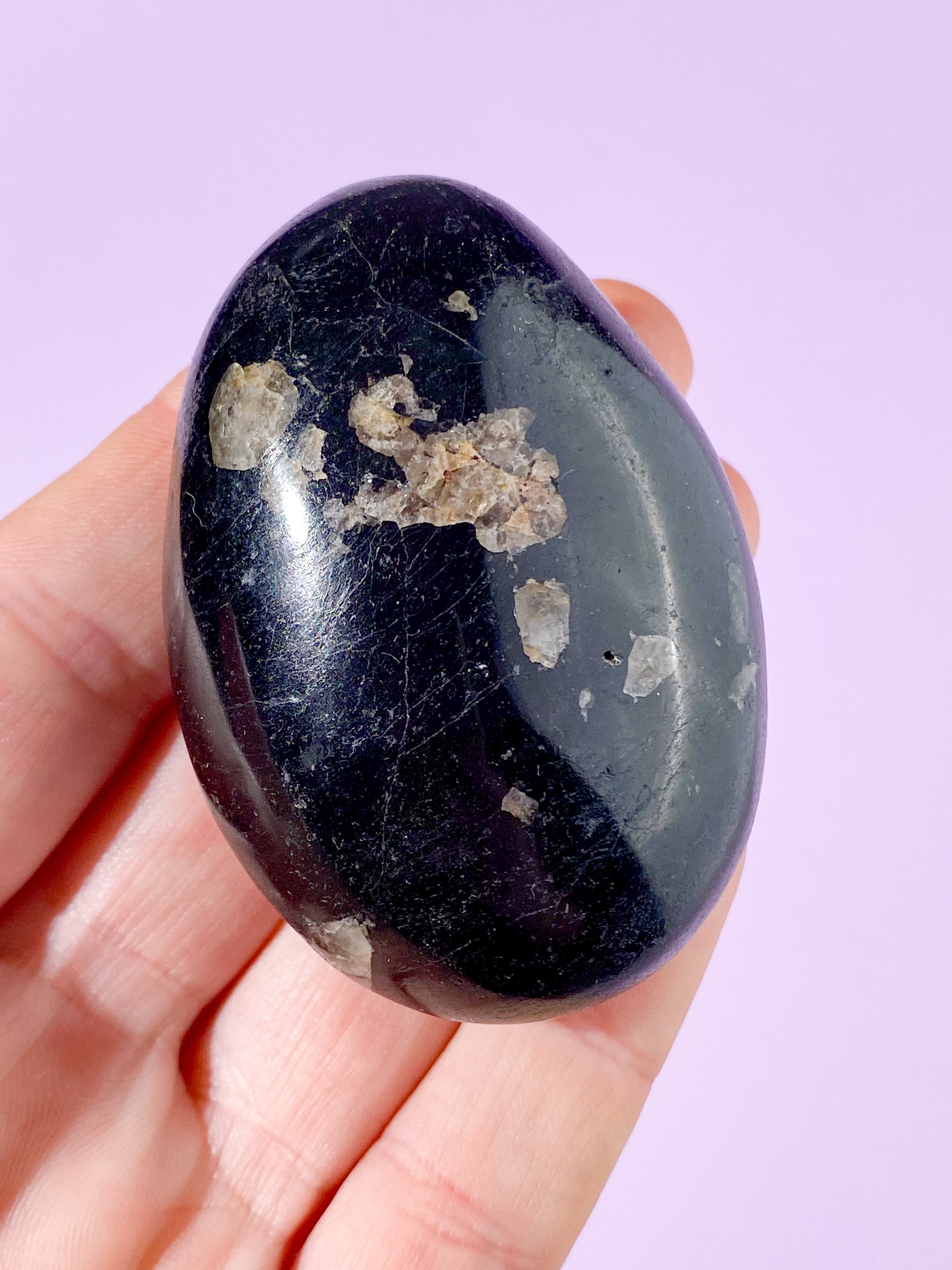 Sort Turmalin Palmstone (Nr. 6)