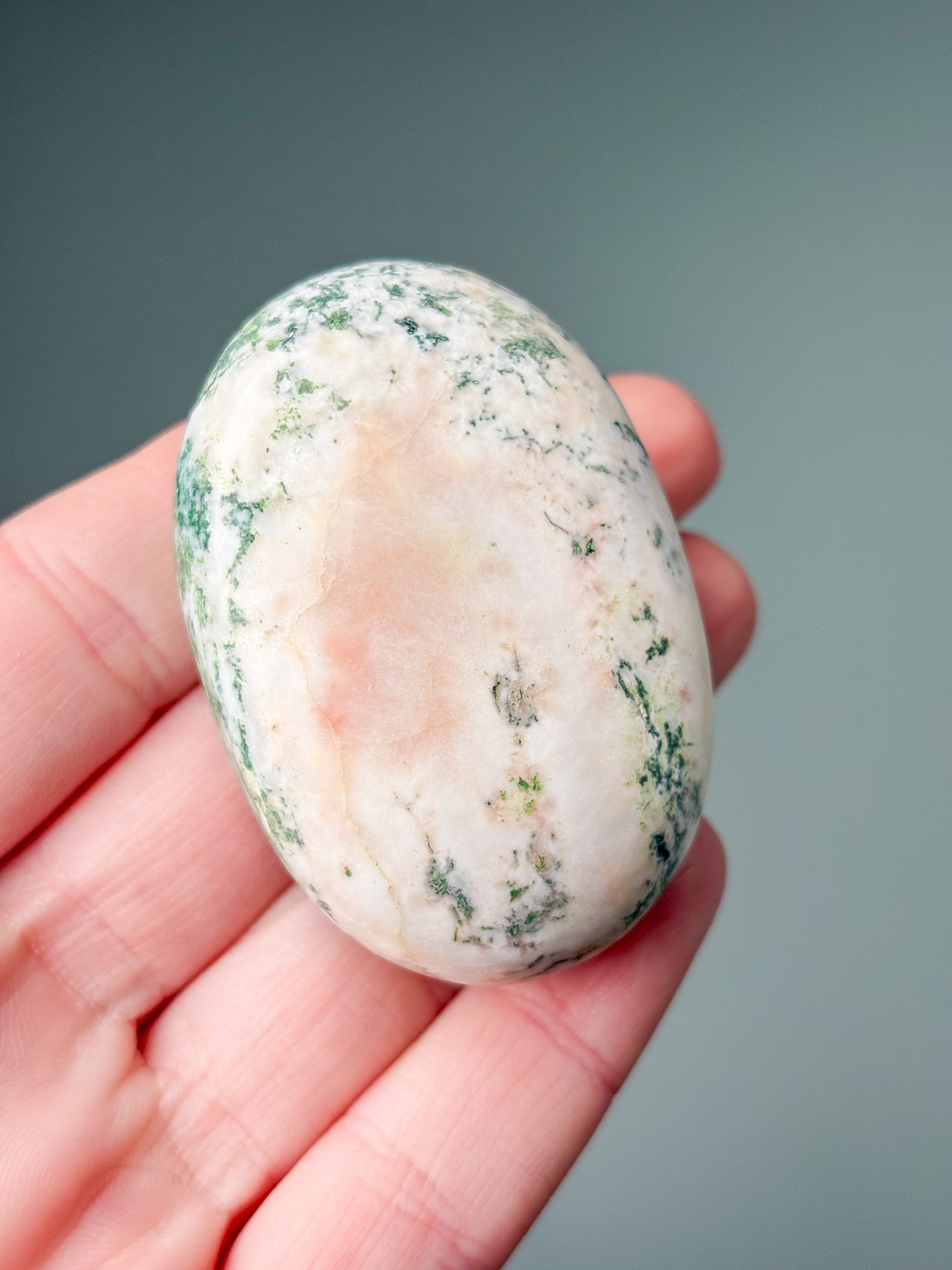 Grøn Heulandit Palmstone (Nr. 3)