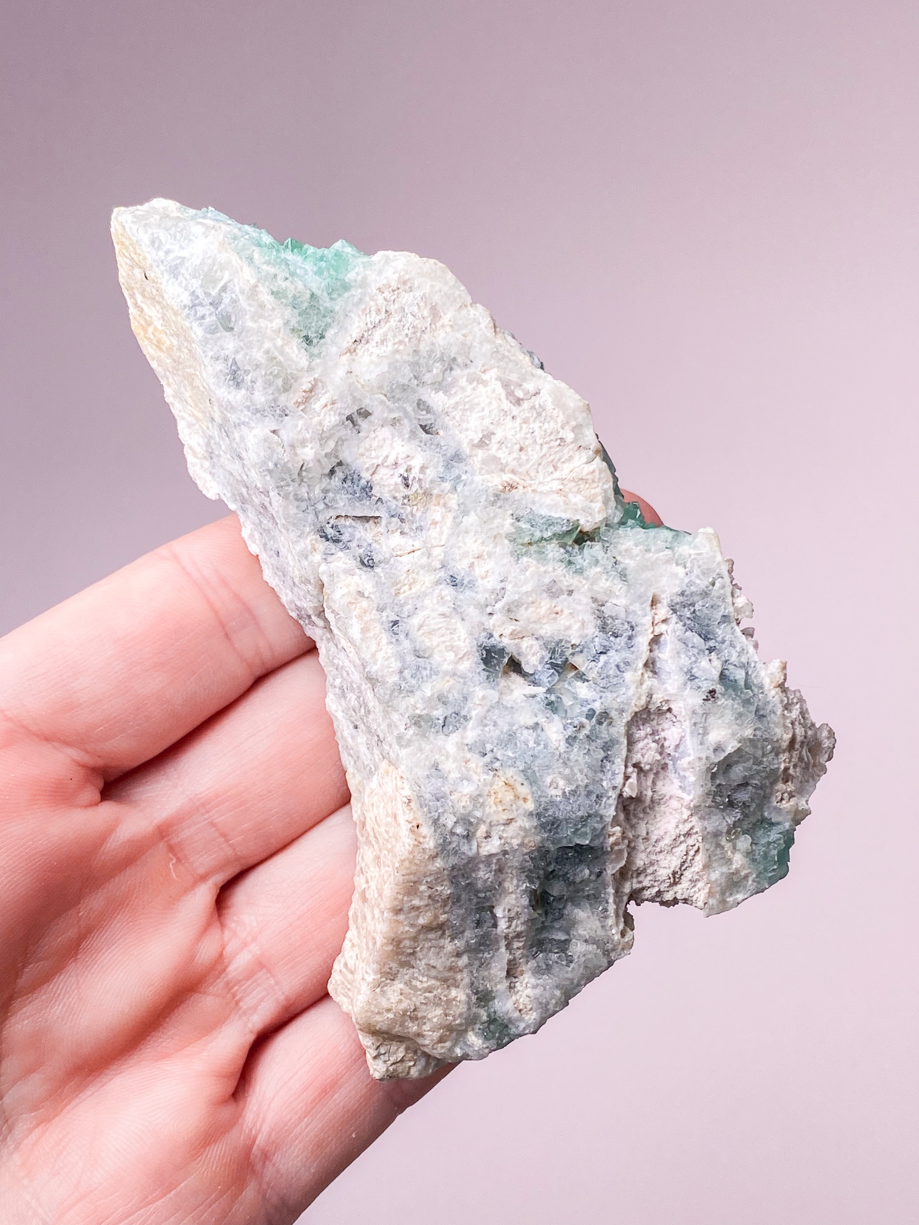 Grøn Kubisk Fluorit Klynge (Nr. 16) Eksklusiv Kvalitet