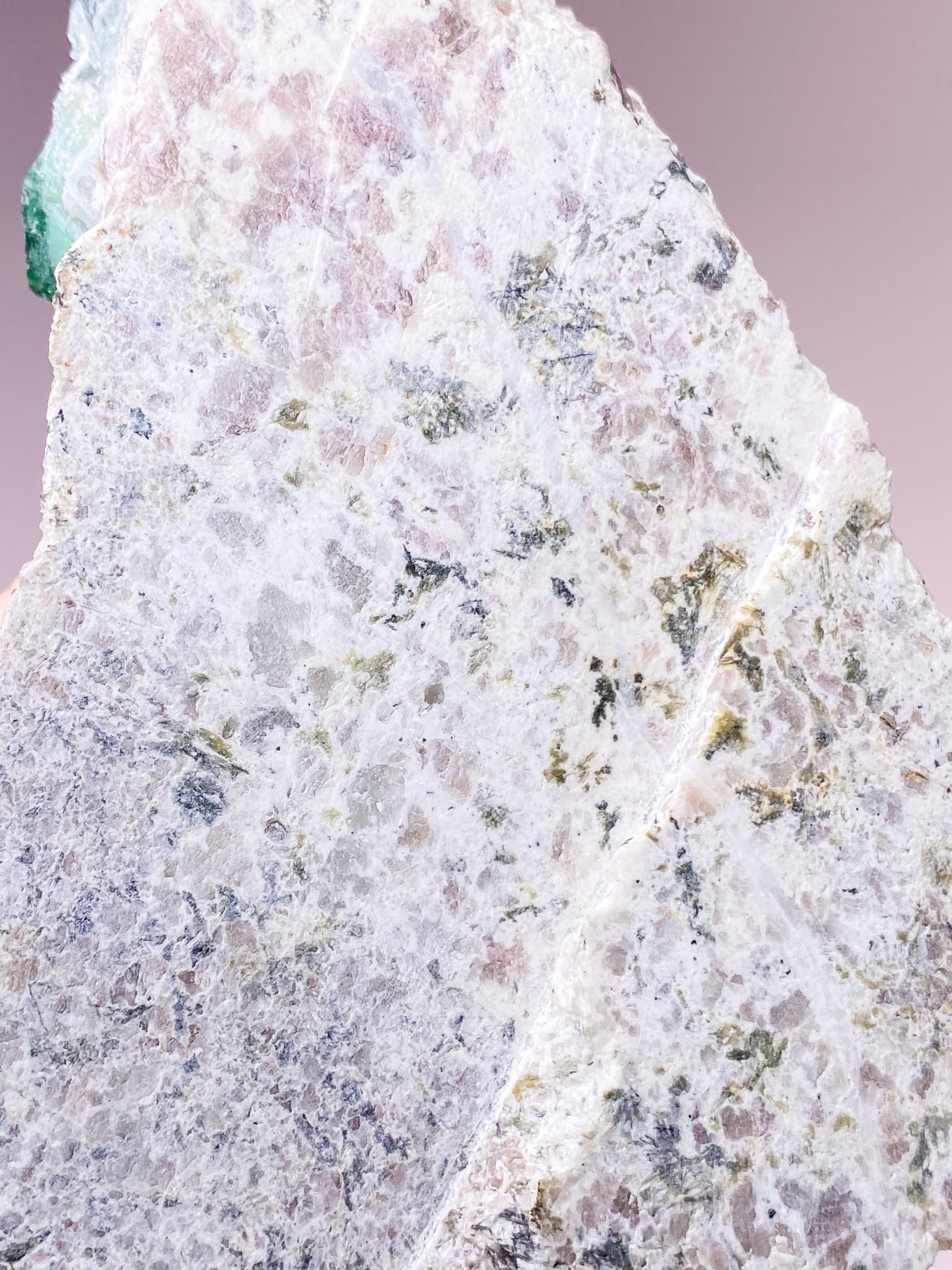 Grøn Kubisk Fluorit Klynge (Nr. 17) Eksklusiv Kvalitet