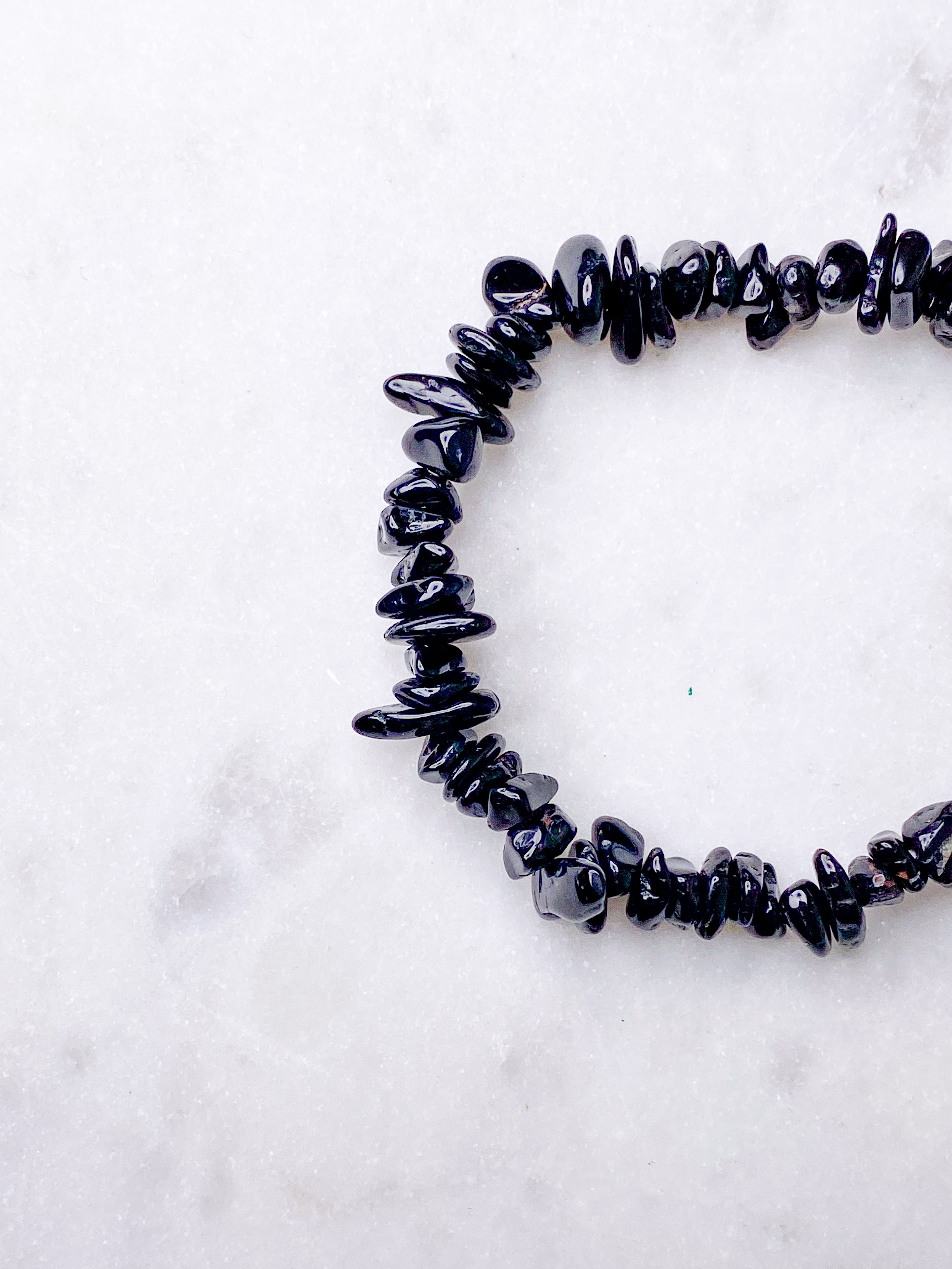 Sort Turmalin Chip Armbånd