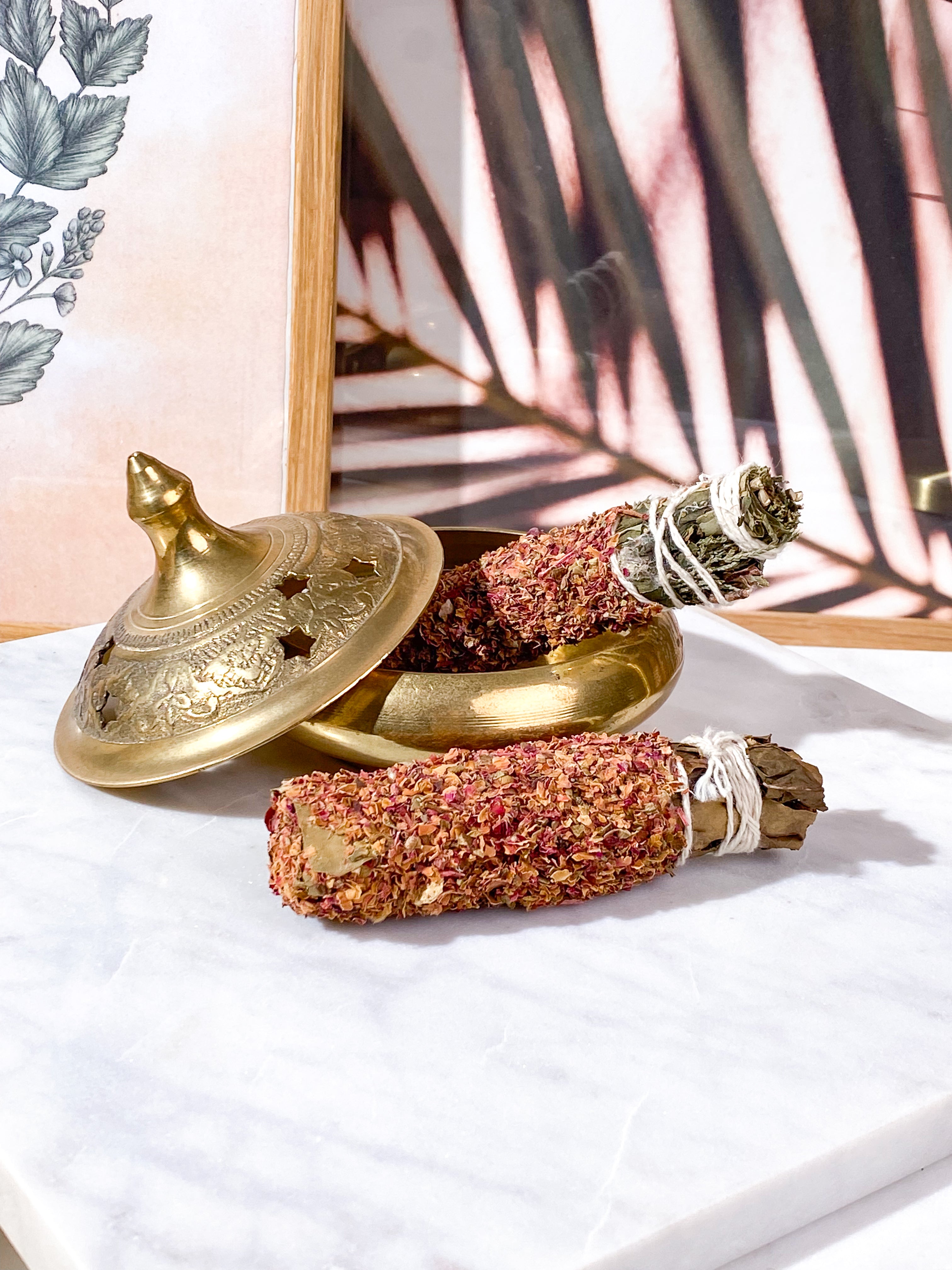 Rosenblade Røgelses bundt