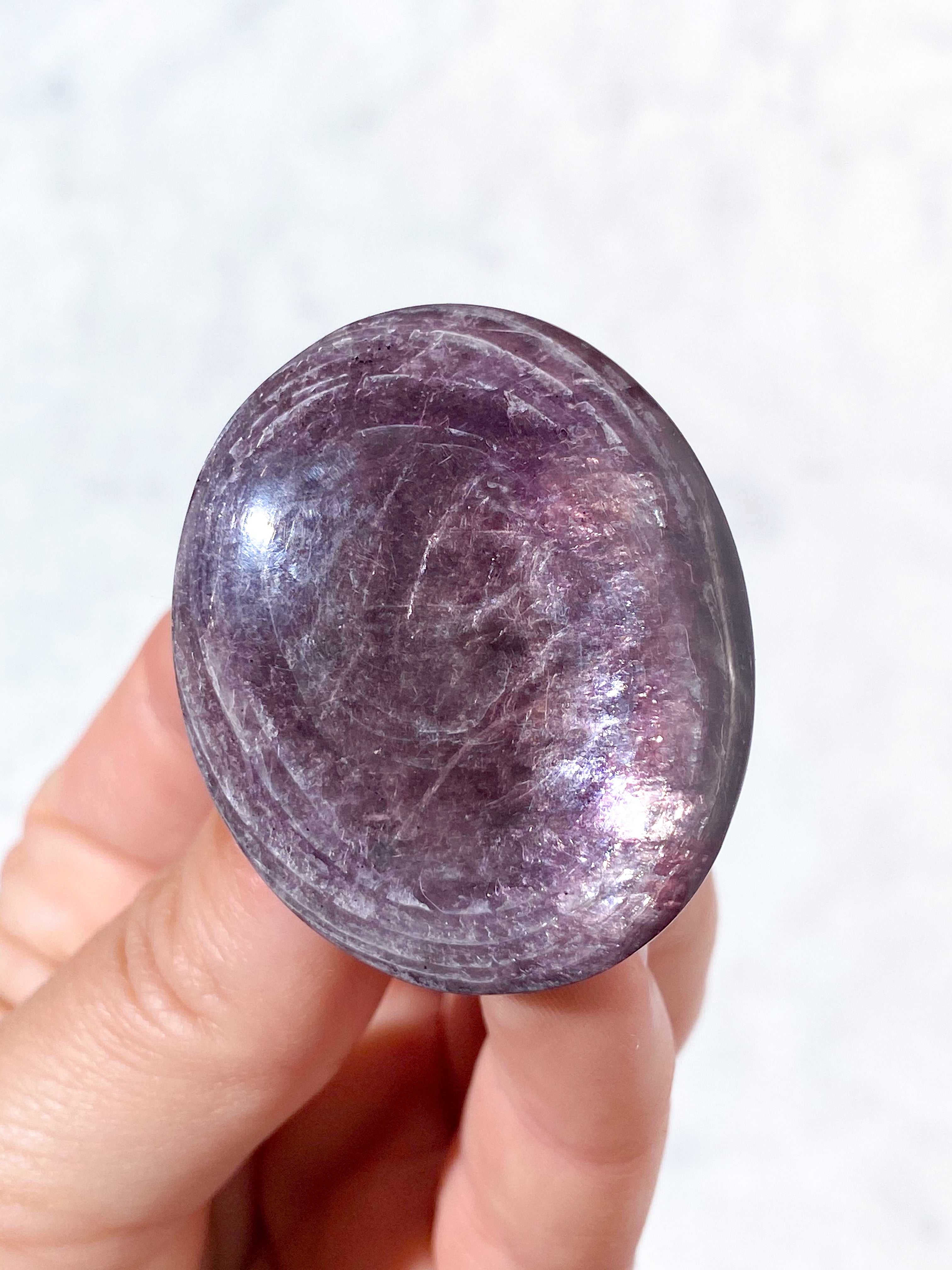 Gemmy Lepidolit Palmstone (Nr. 1)