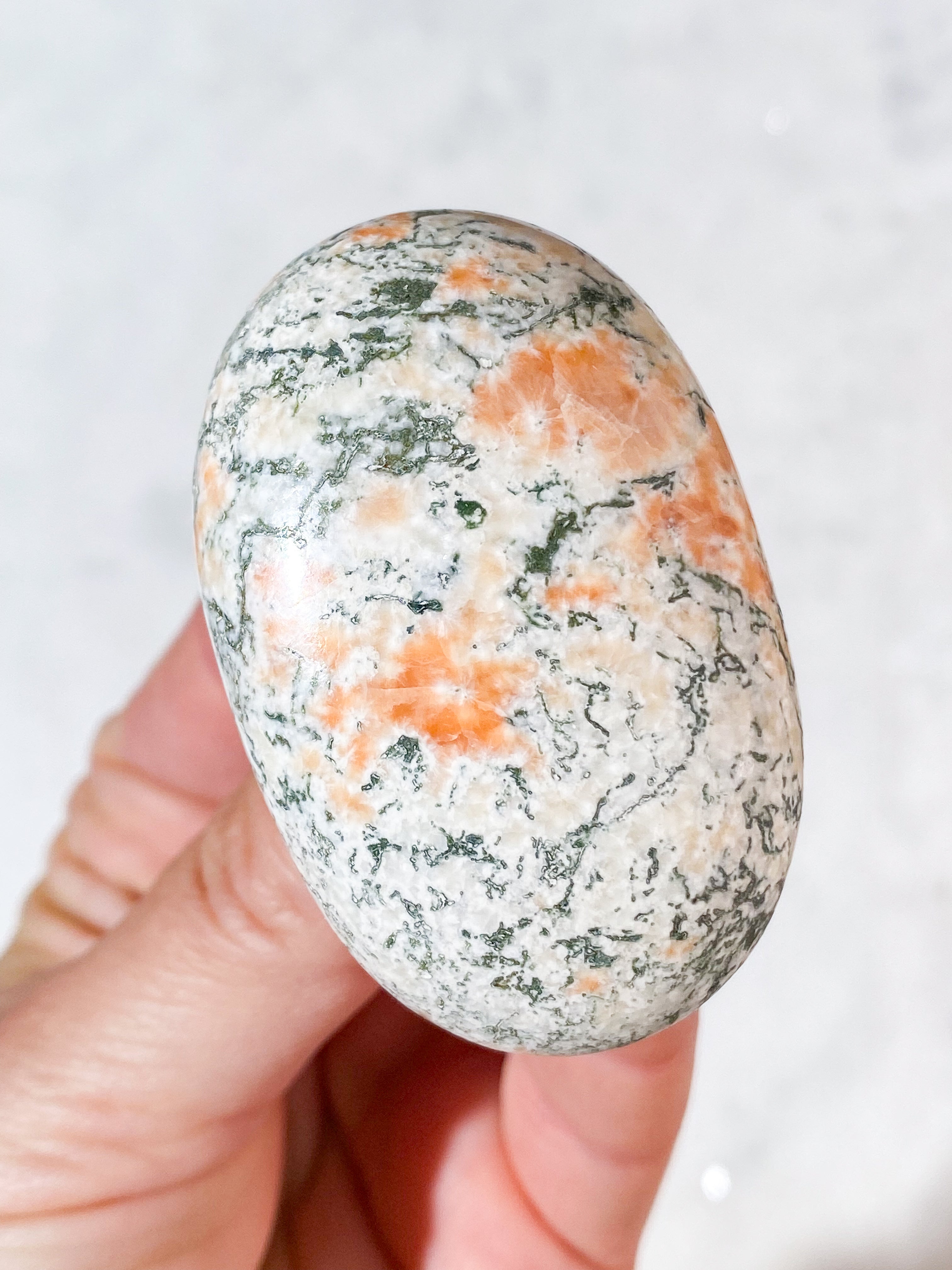Grøn Heulandit Palmstone (Nr. 4)