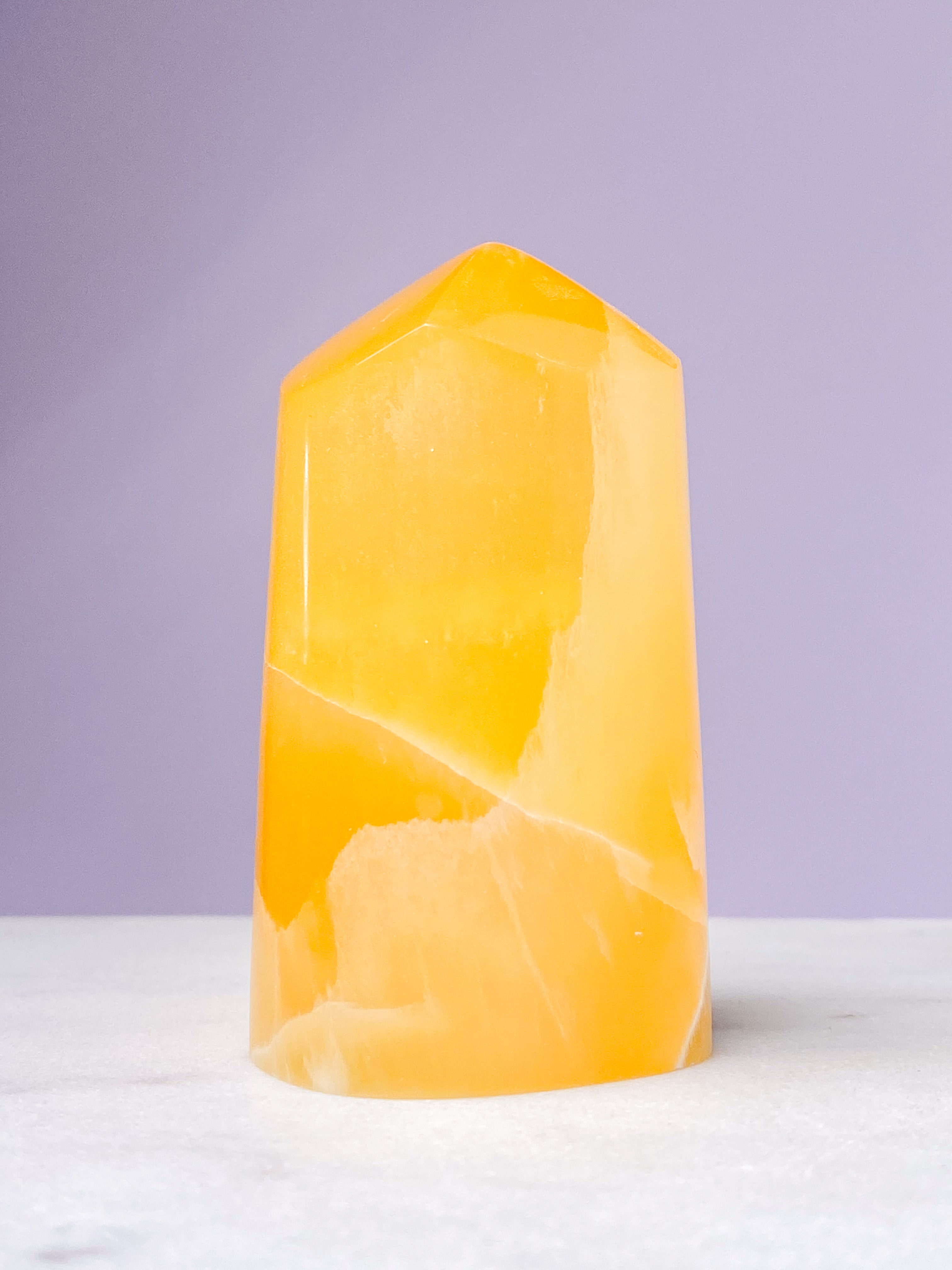 Honeycomb Calcit Tårn (Nr. 16)