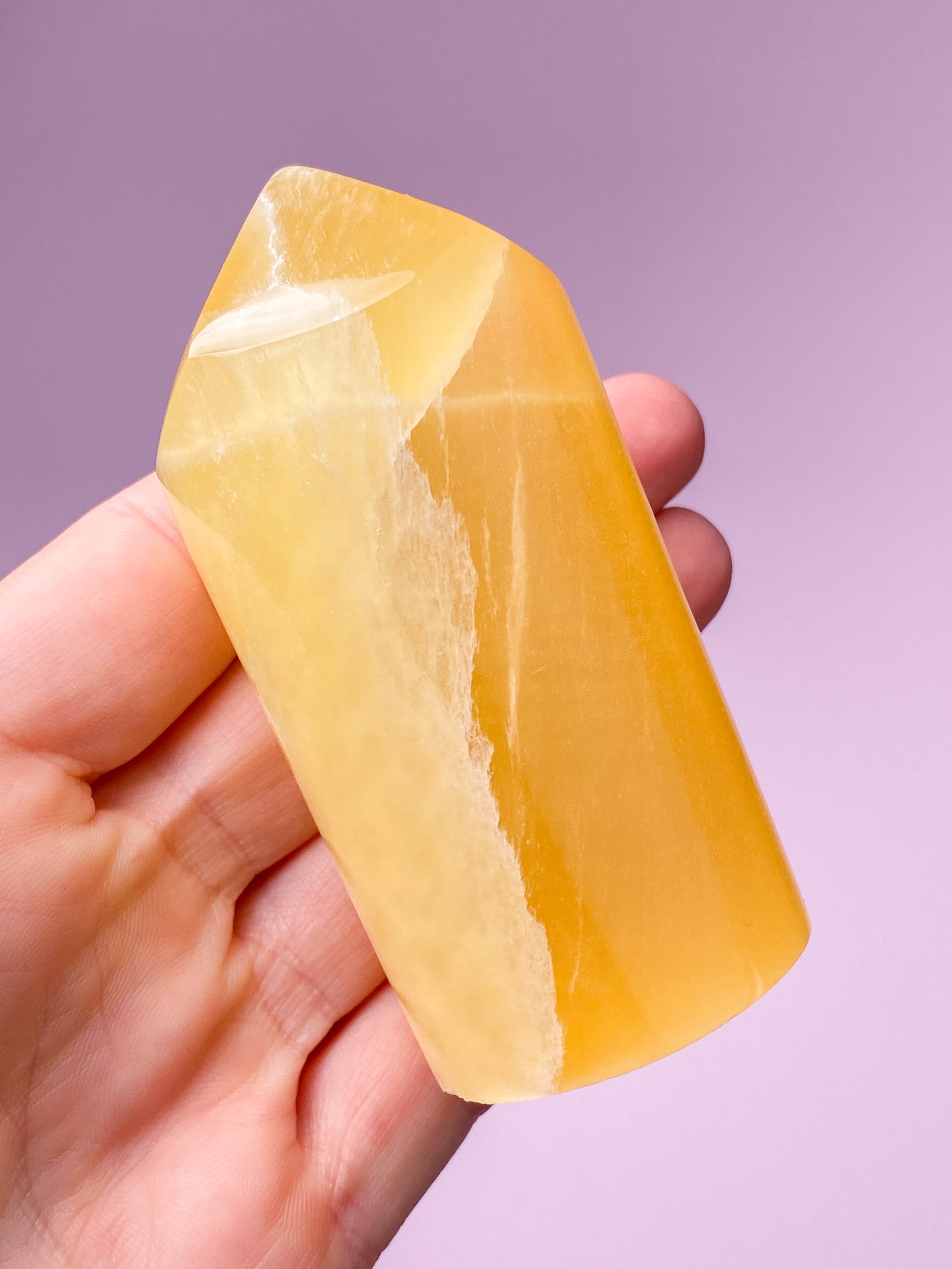 Honeycomb Calcit Tårn (Nr. 17)