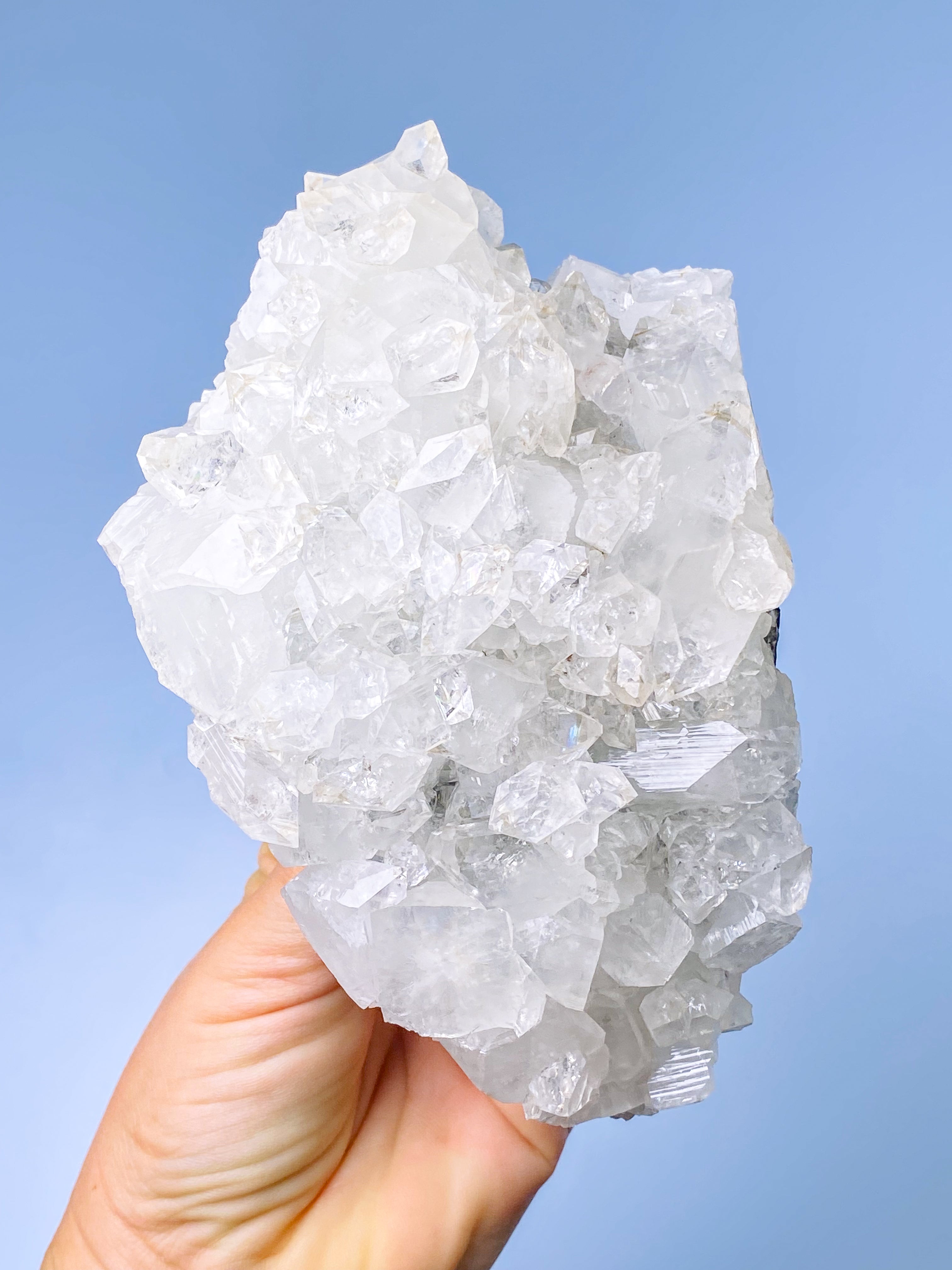 Kæmpe Apophyllit Klynge (Nr. 108)